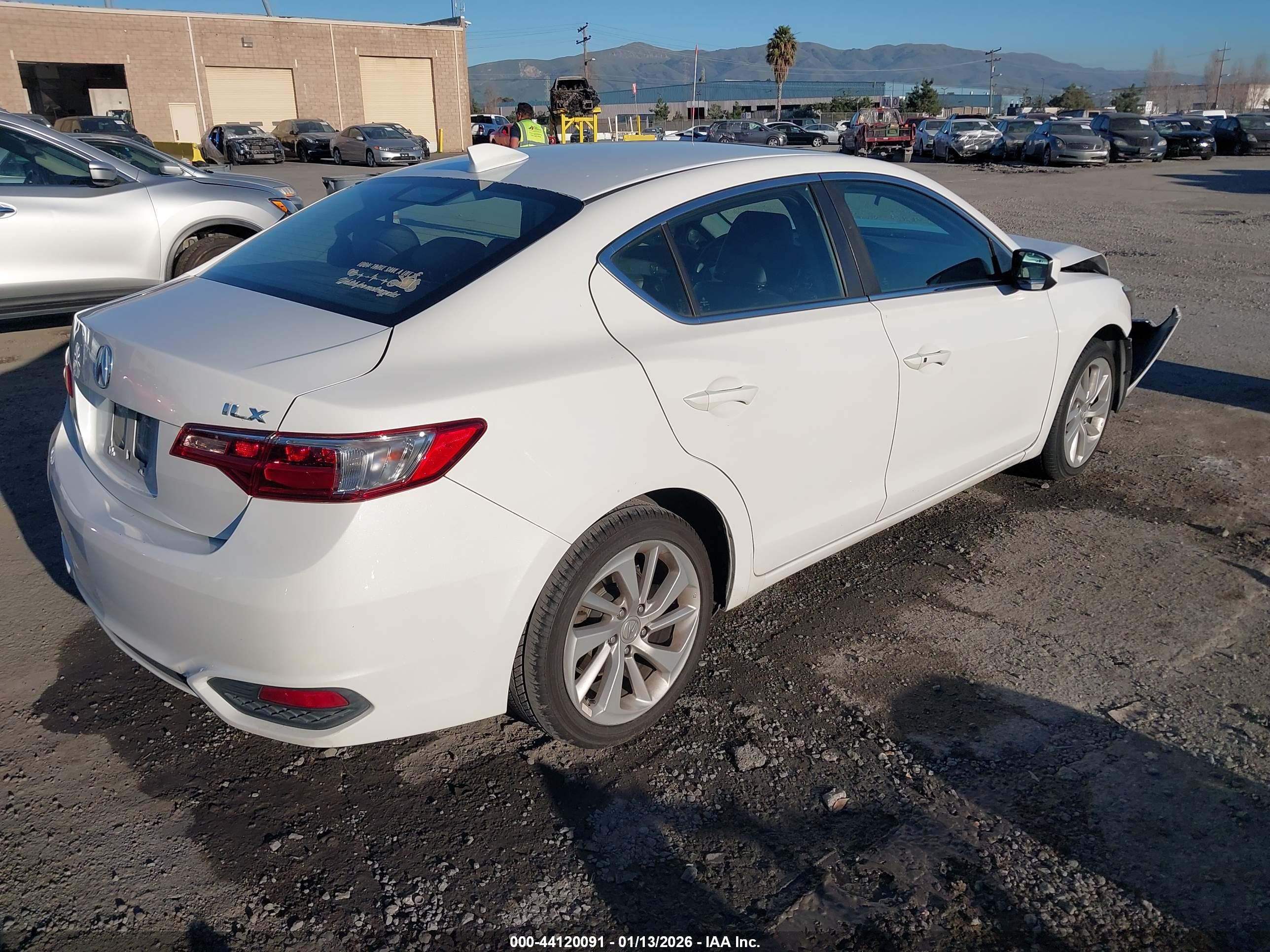 ACURA ILX image 4