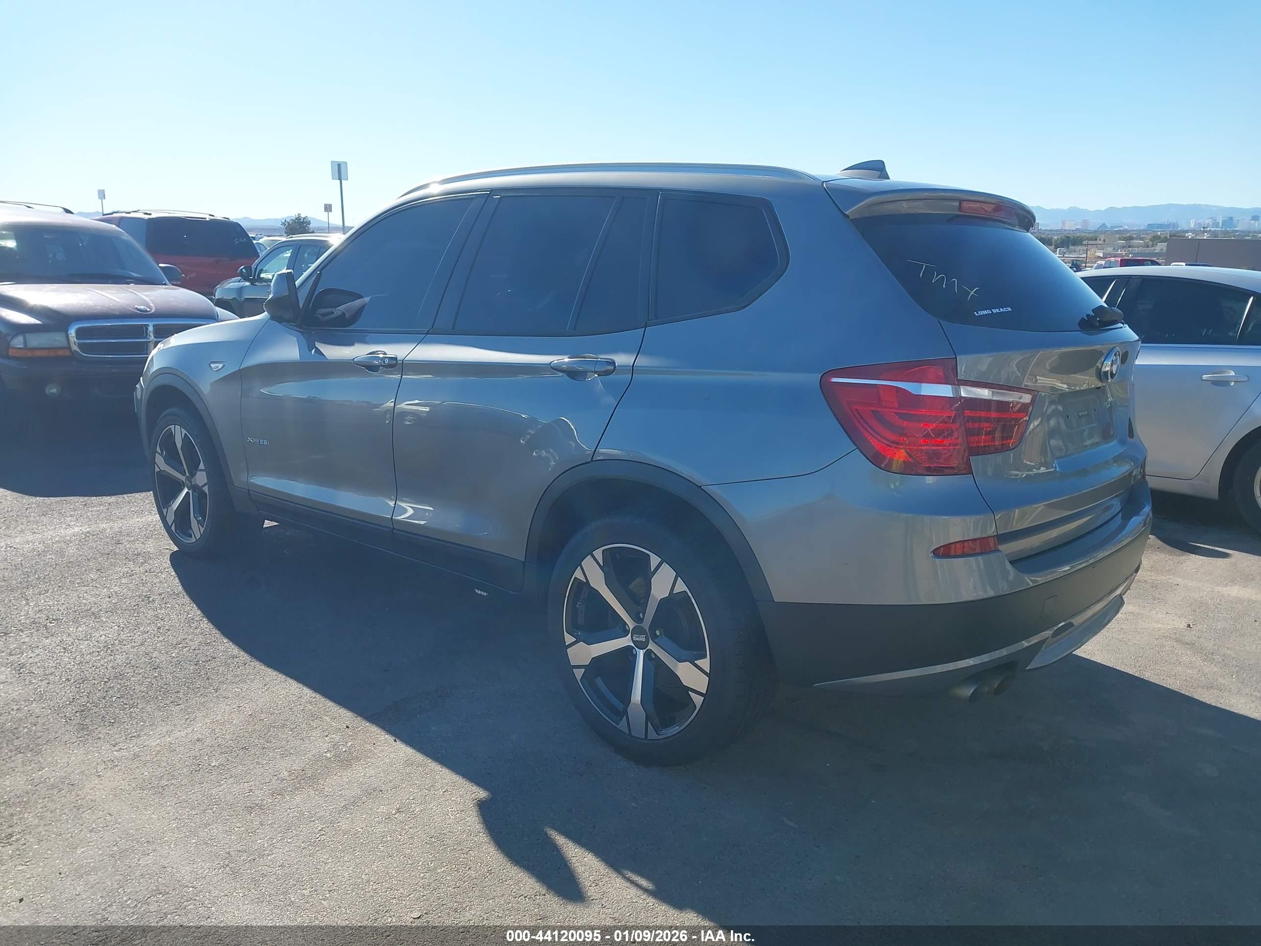 BMW X3 image 3