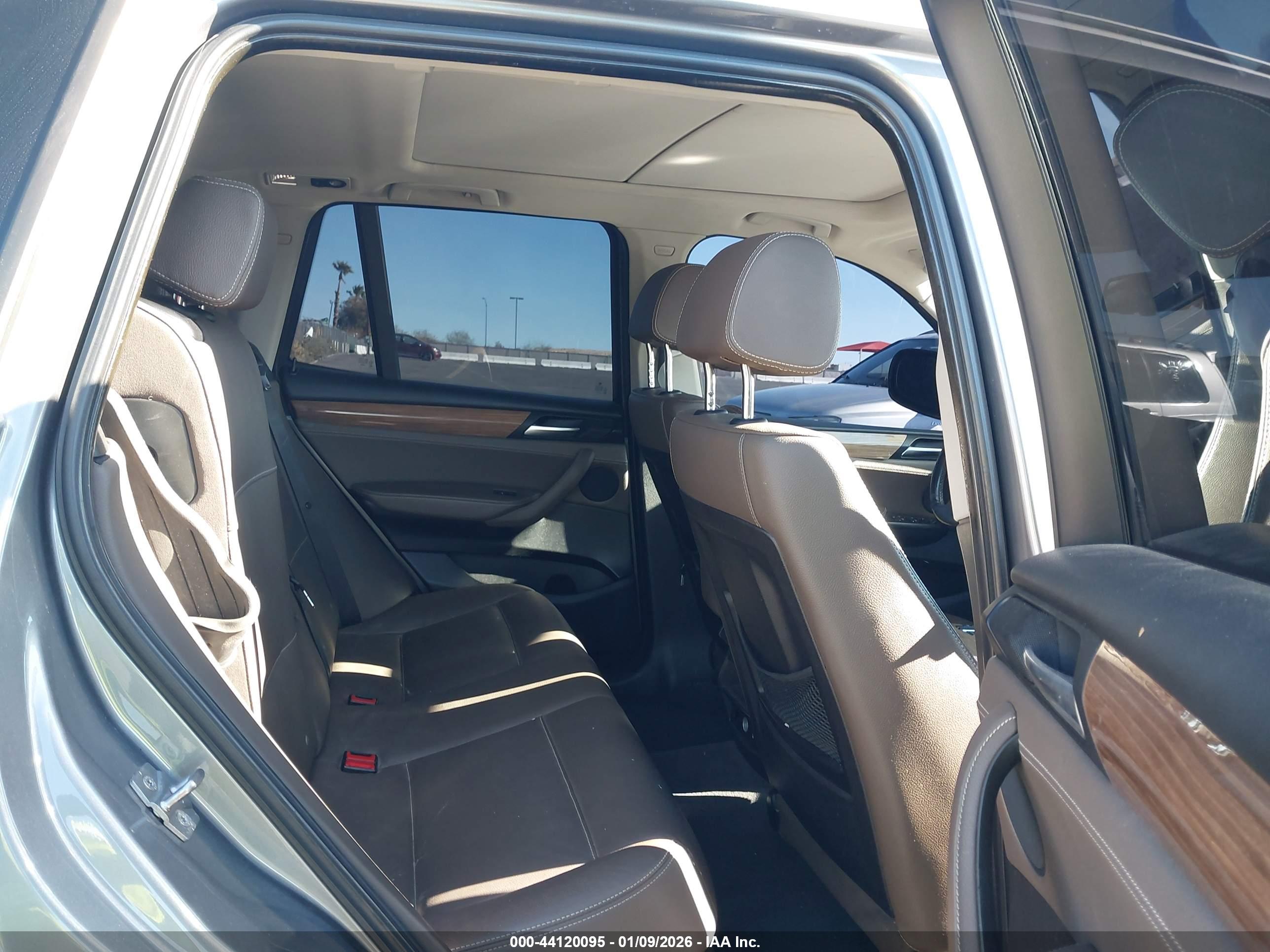 BMW X3 image 8