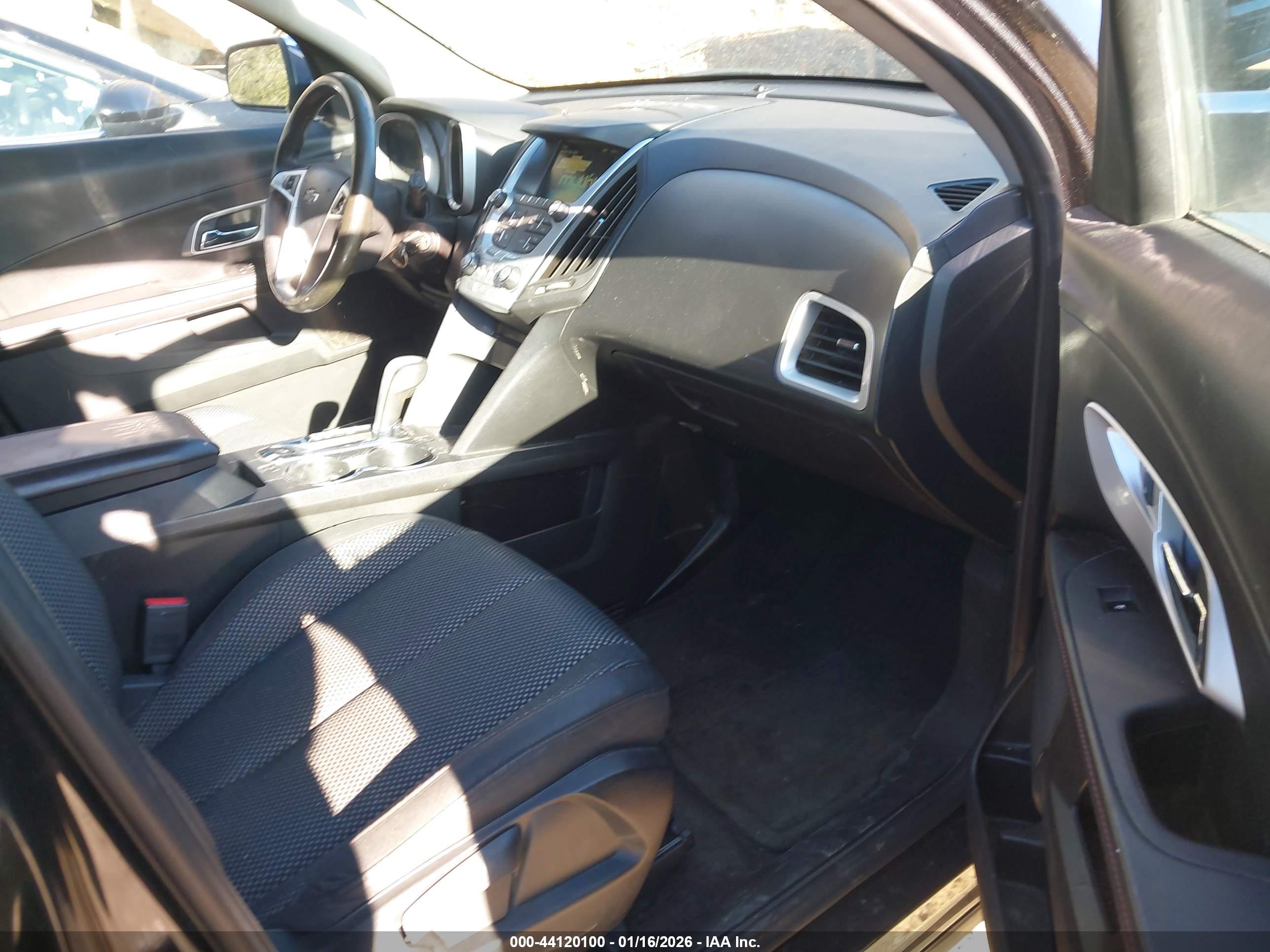 CHEVROLET EQUINOX image 5