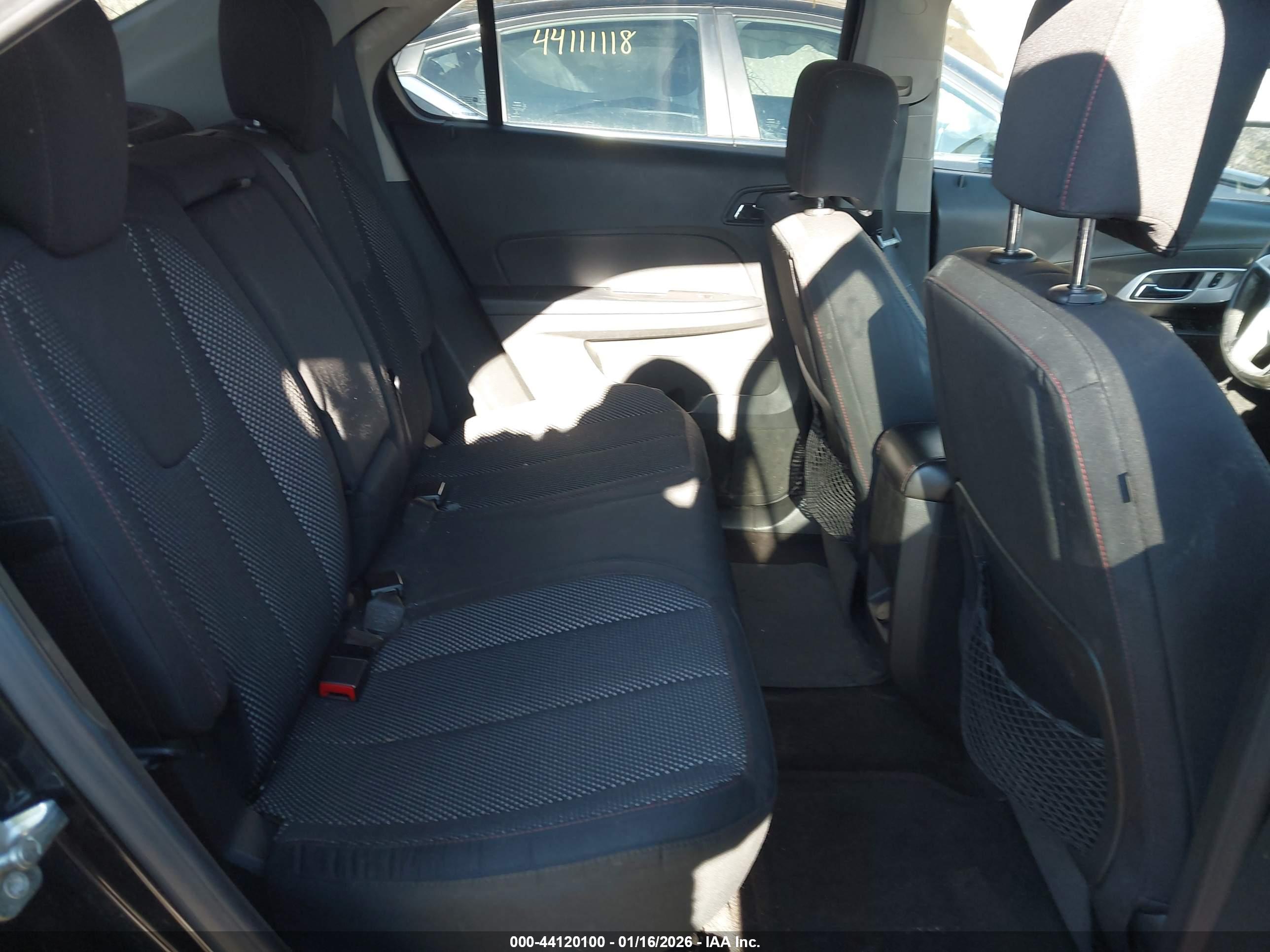 CHEVROLET EQUINOX image 8