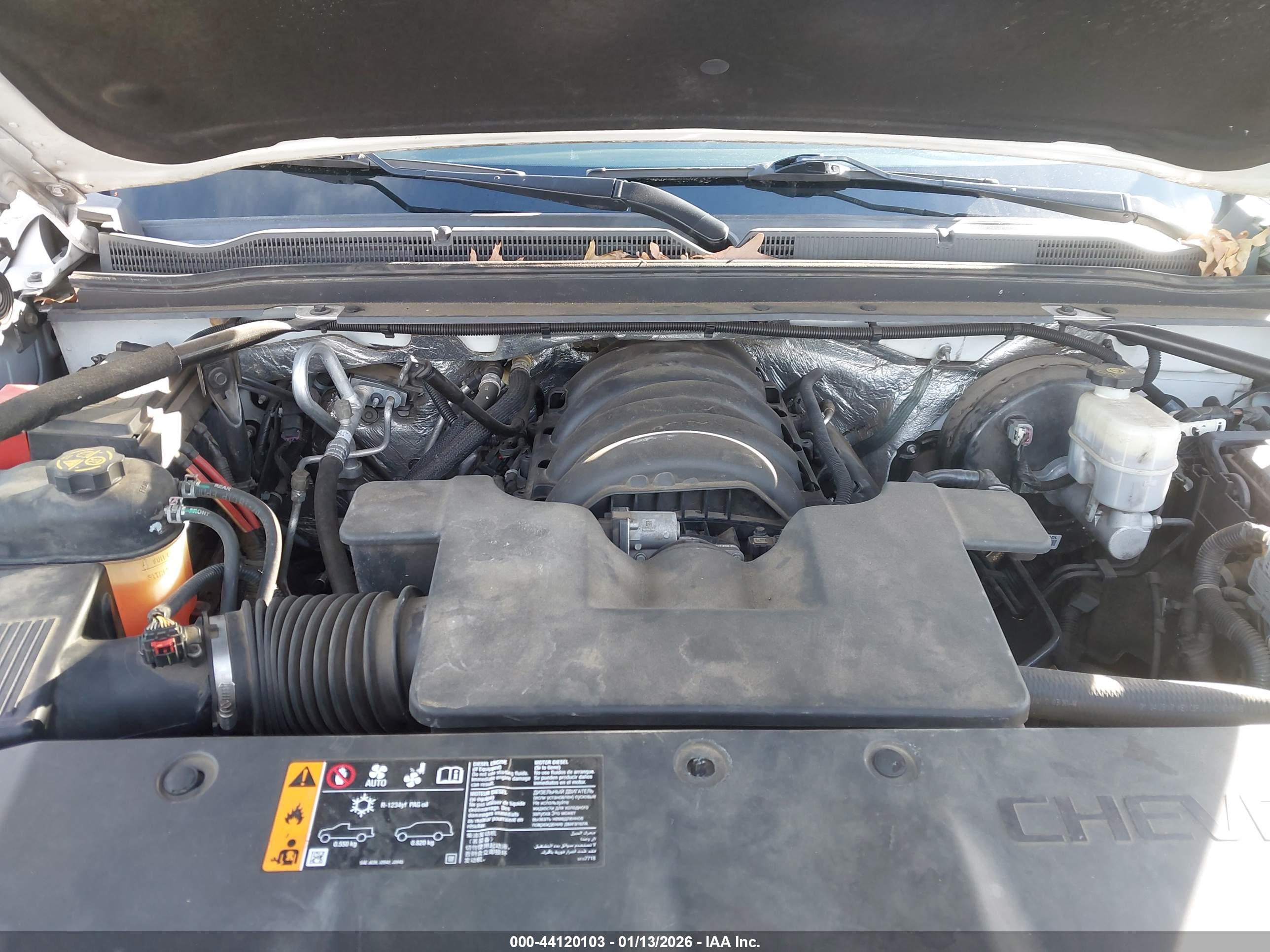 CHEVROLET TAHOE image 10