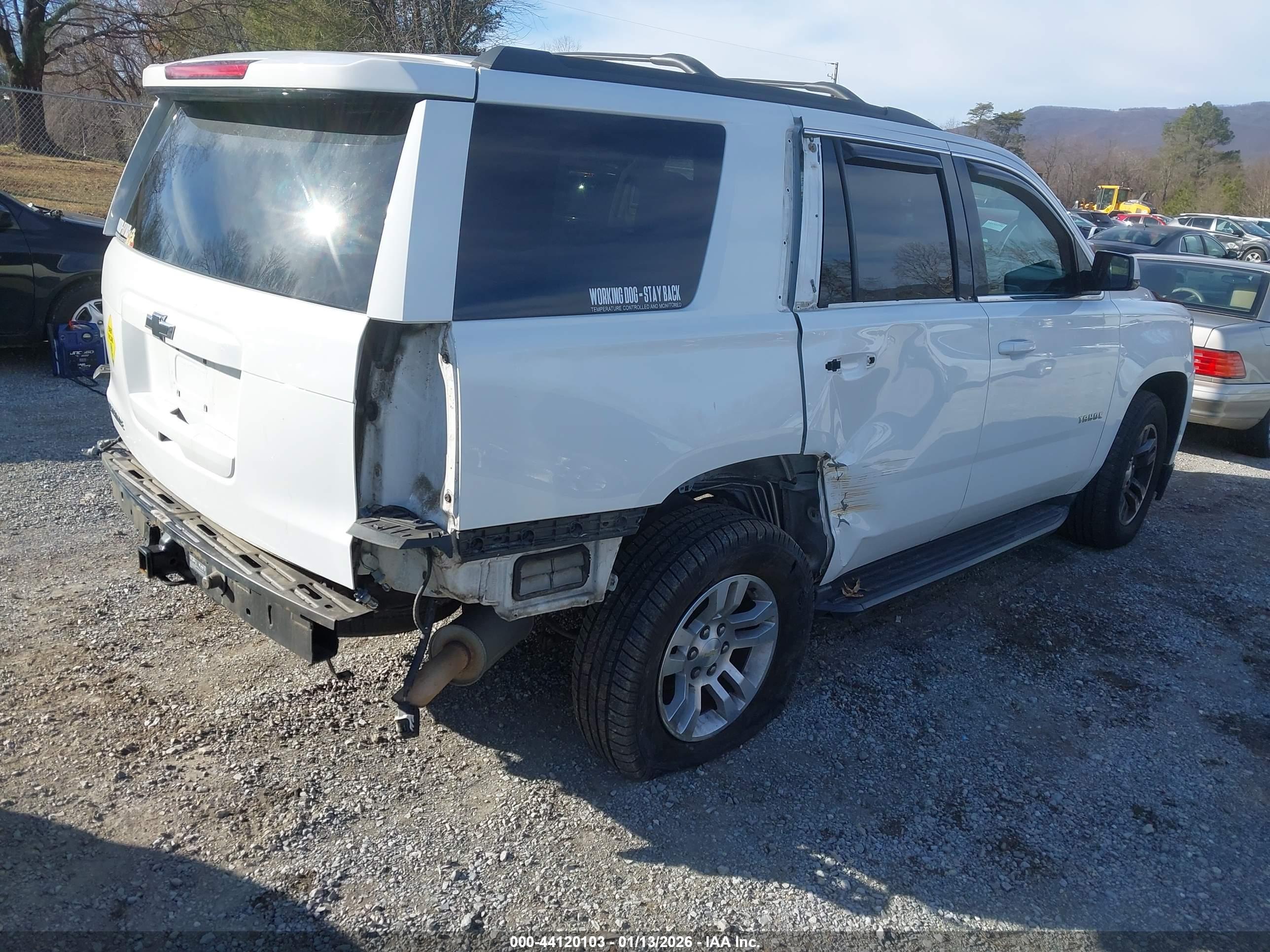 CHEVROLET TAHOE image 4
