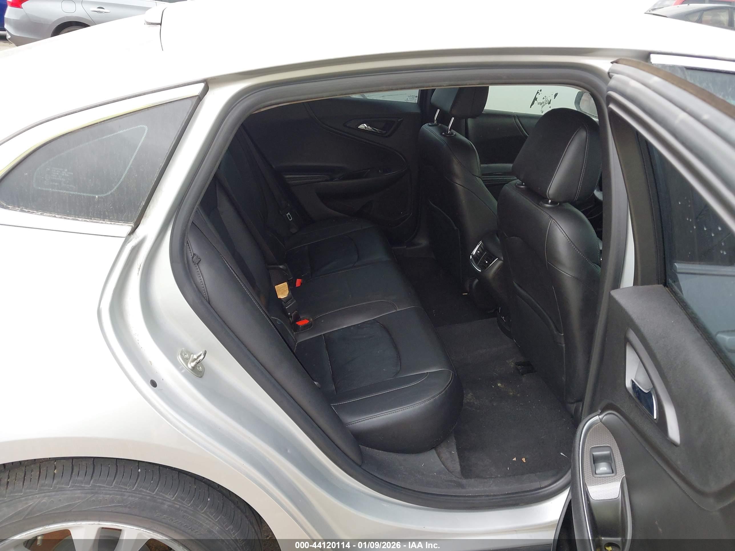 CHEVROLET MALIBU image 8