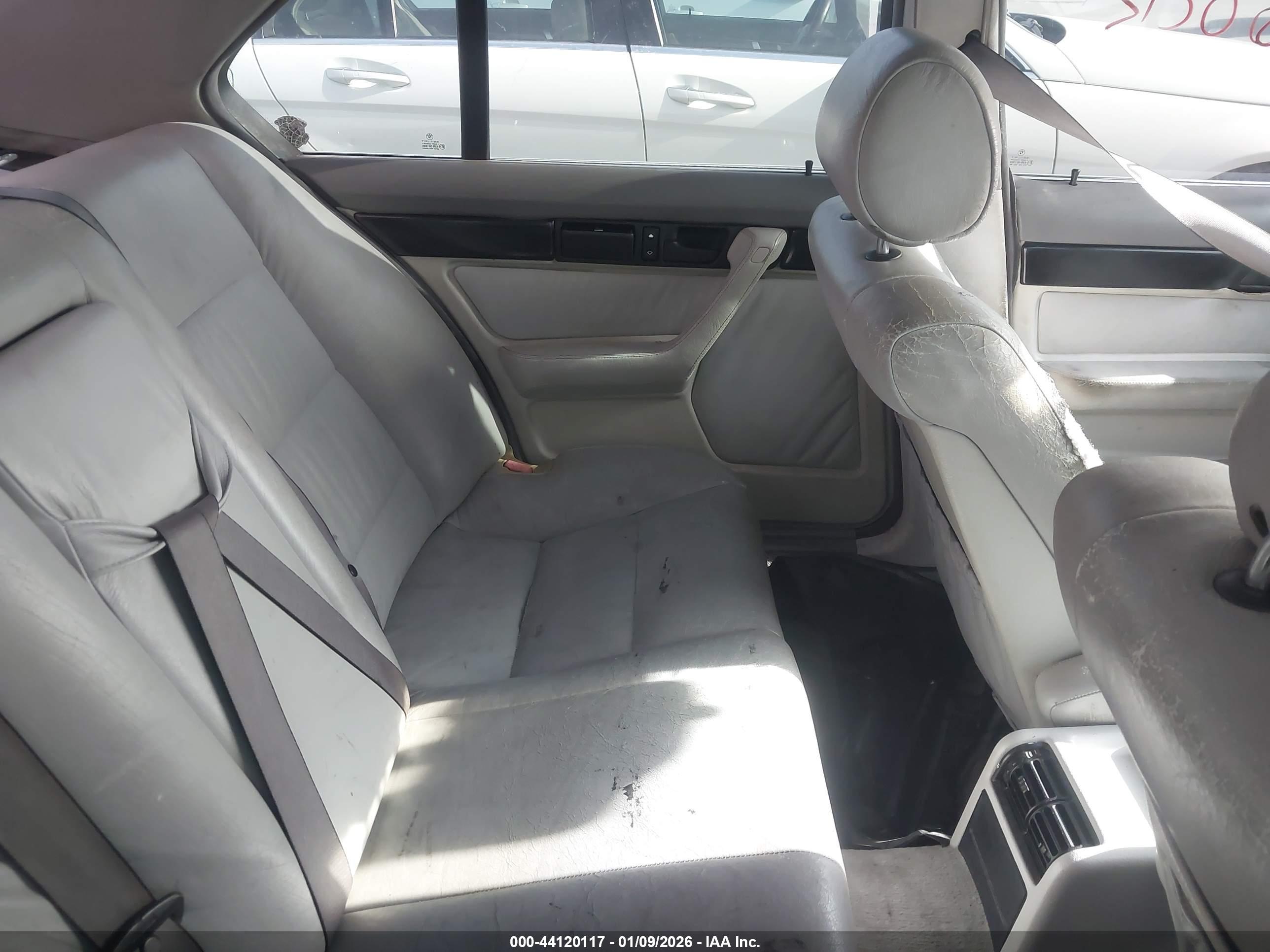 BMW 540 image 8
