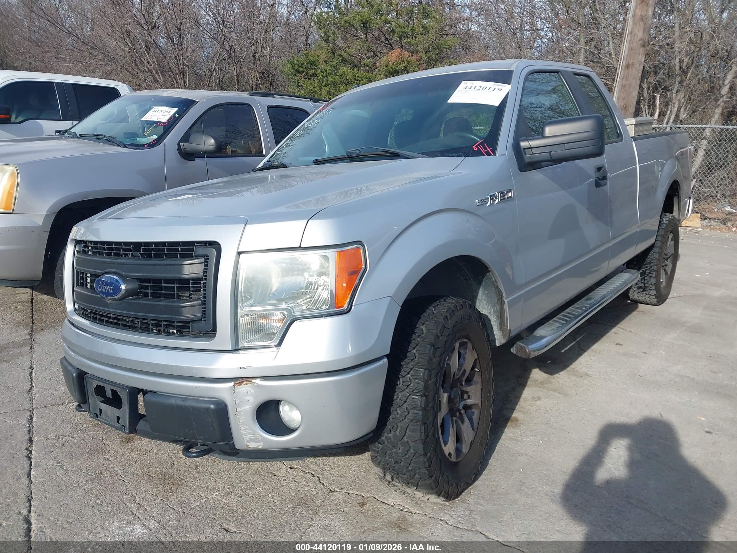 FORD F-150 image 2