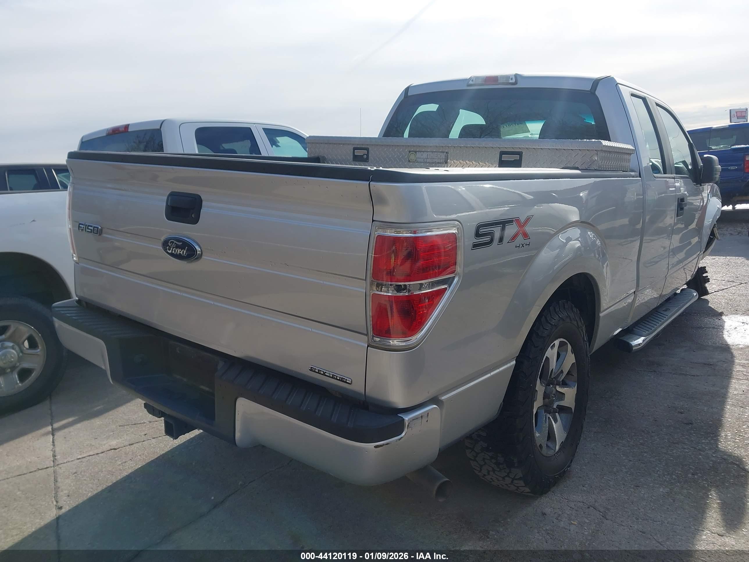 FORD F-150 image 4