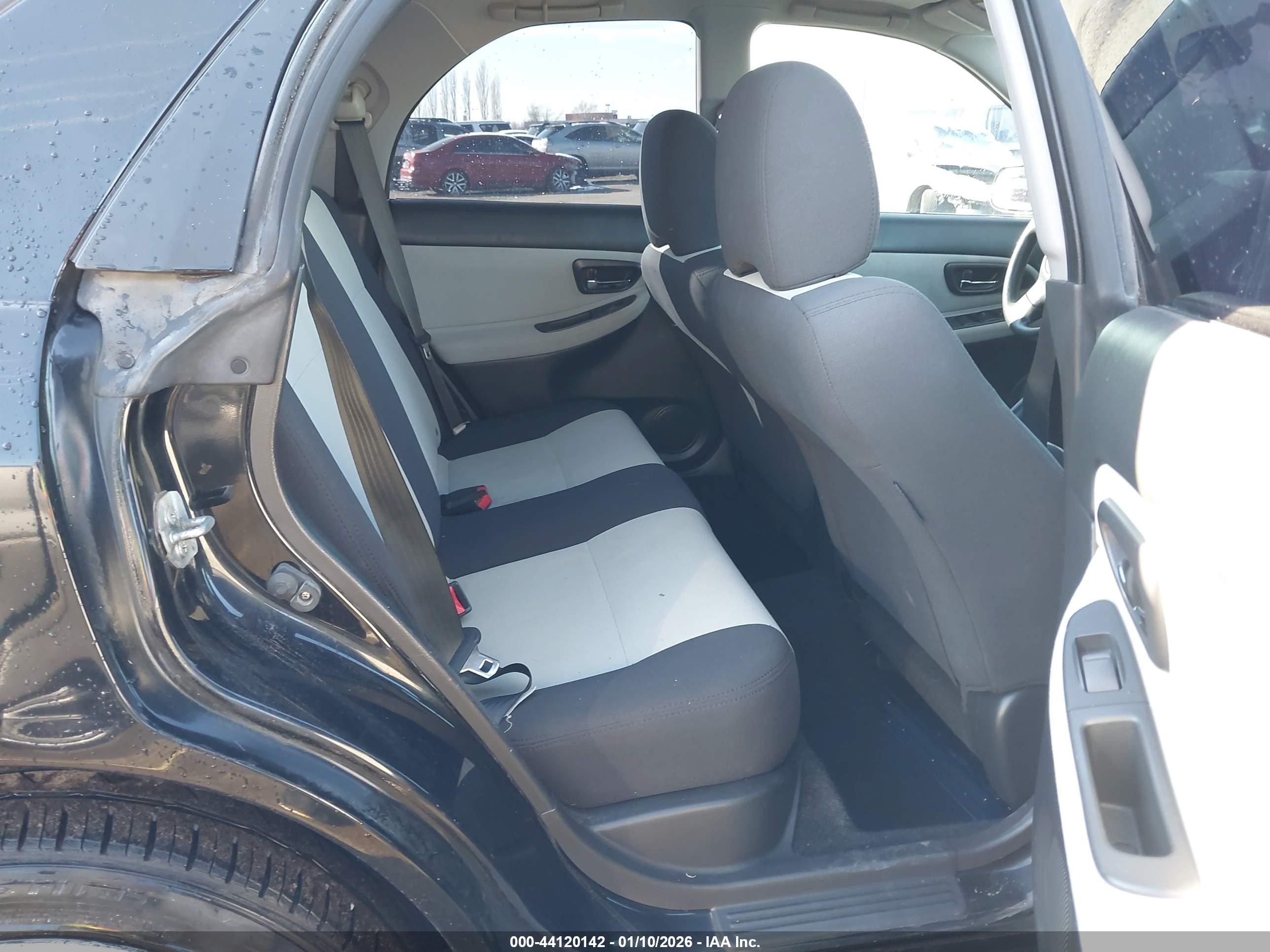 SAAB 9-2X image 8