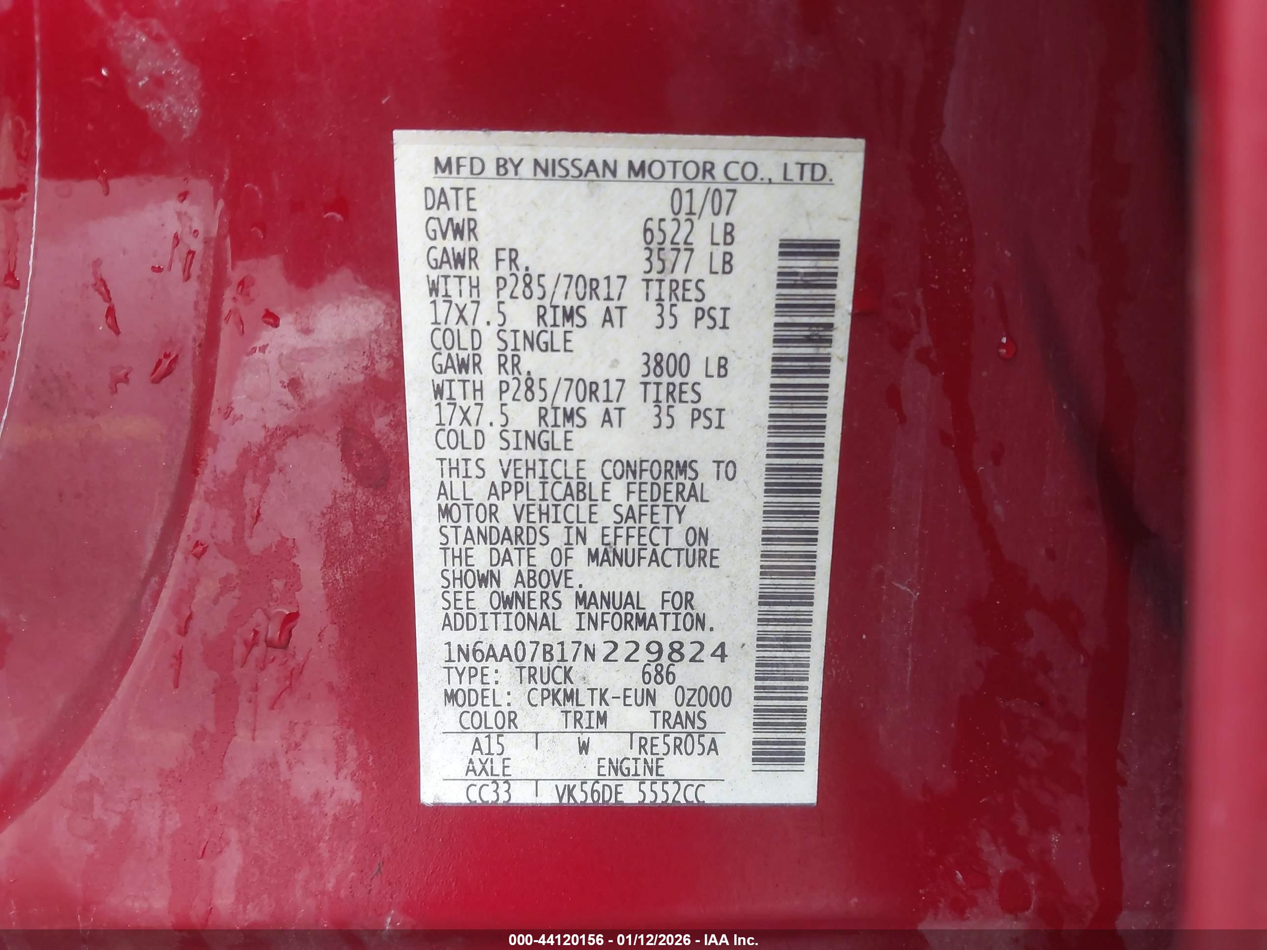 NISSAN TITAN image 9