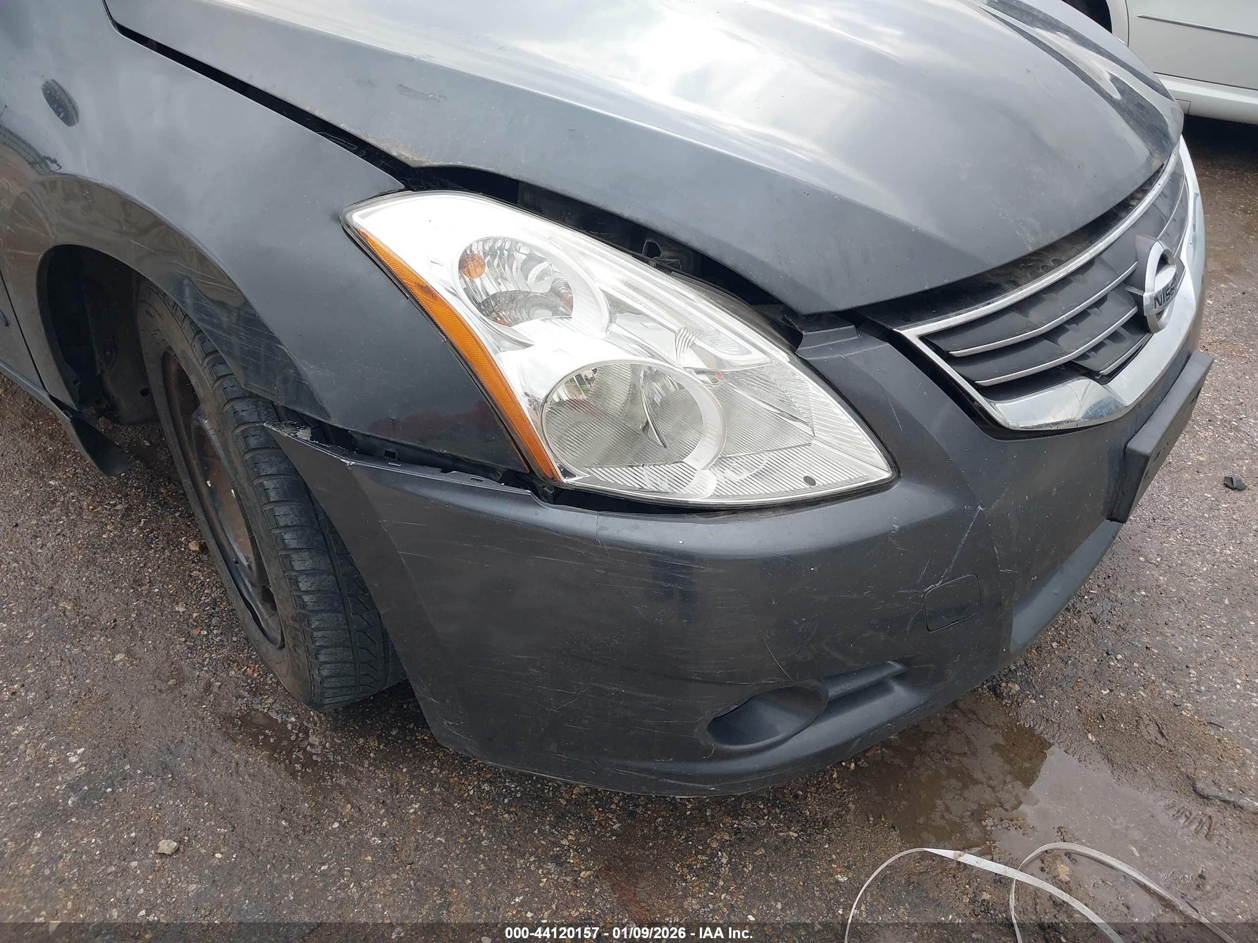NISSAN ALTIMA image 6