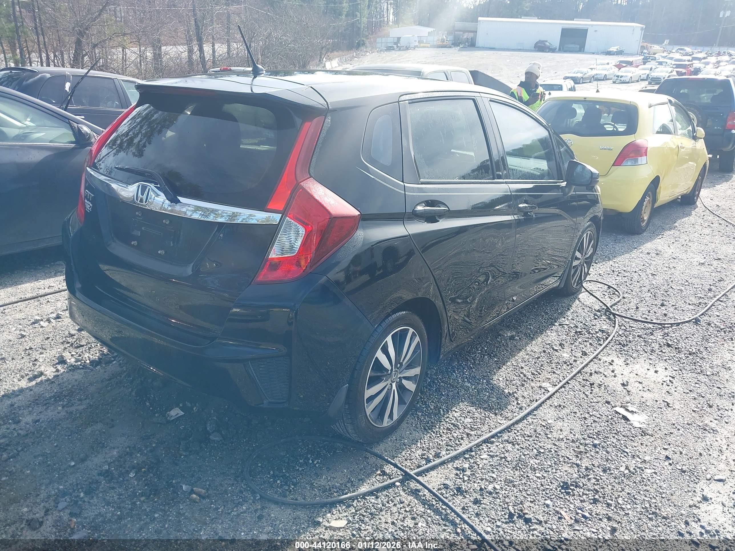 HONDA FIT image 4
