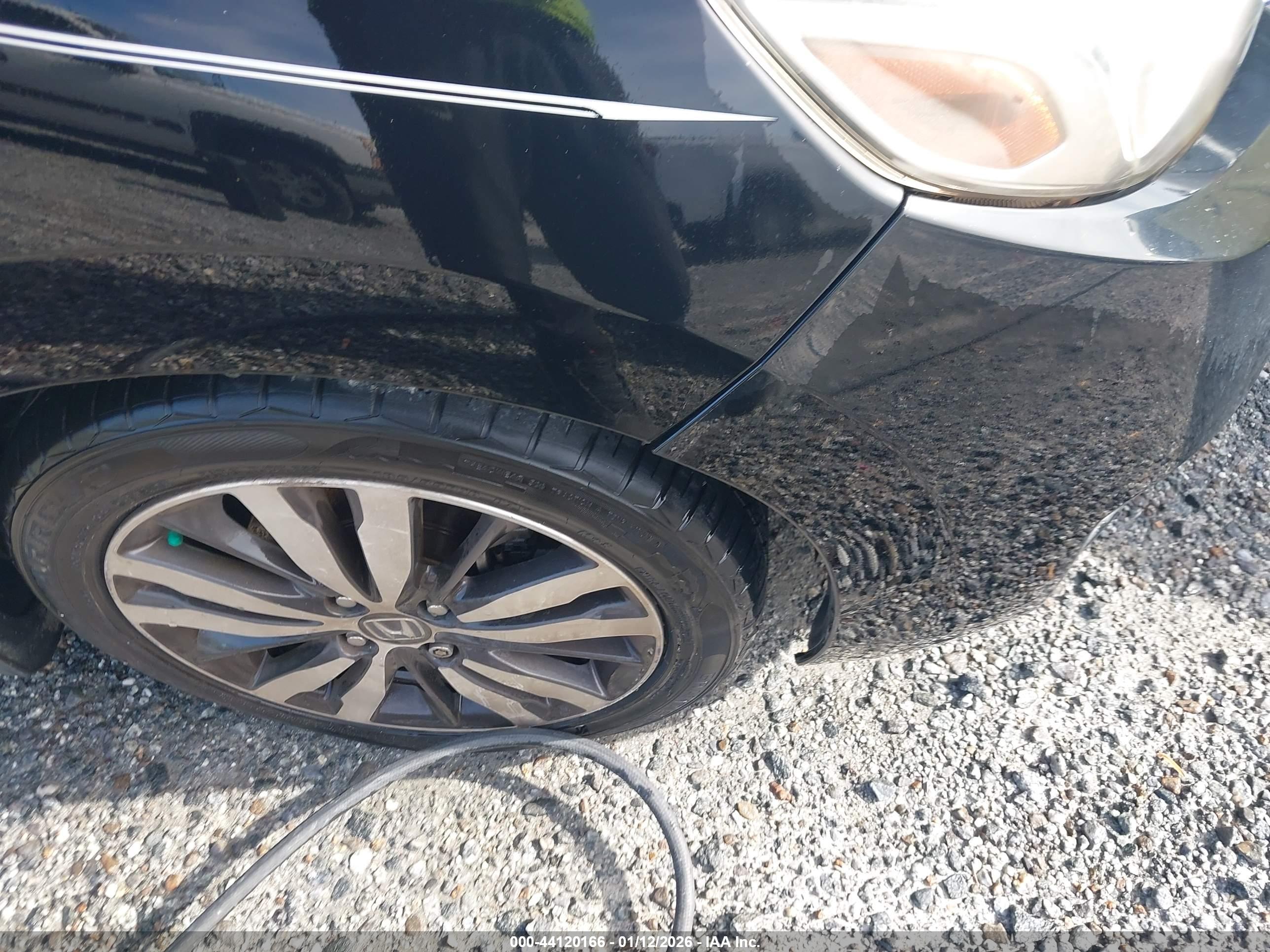 HONDA FIT image 6