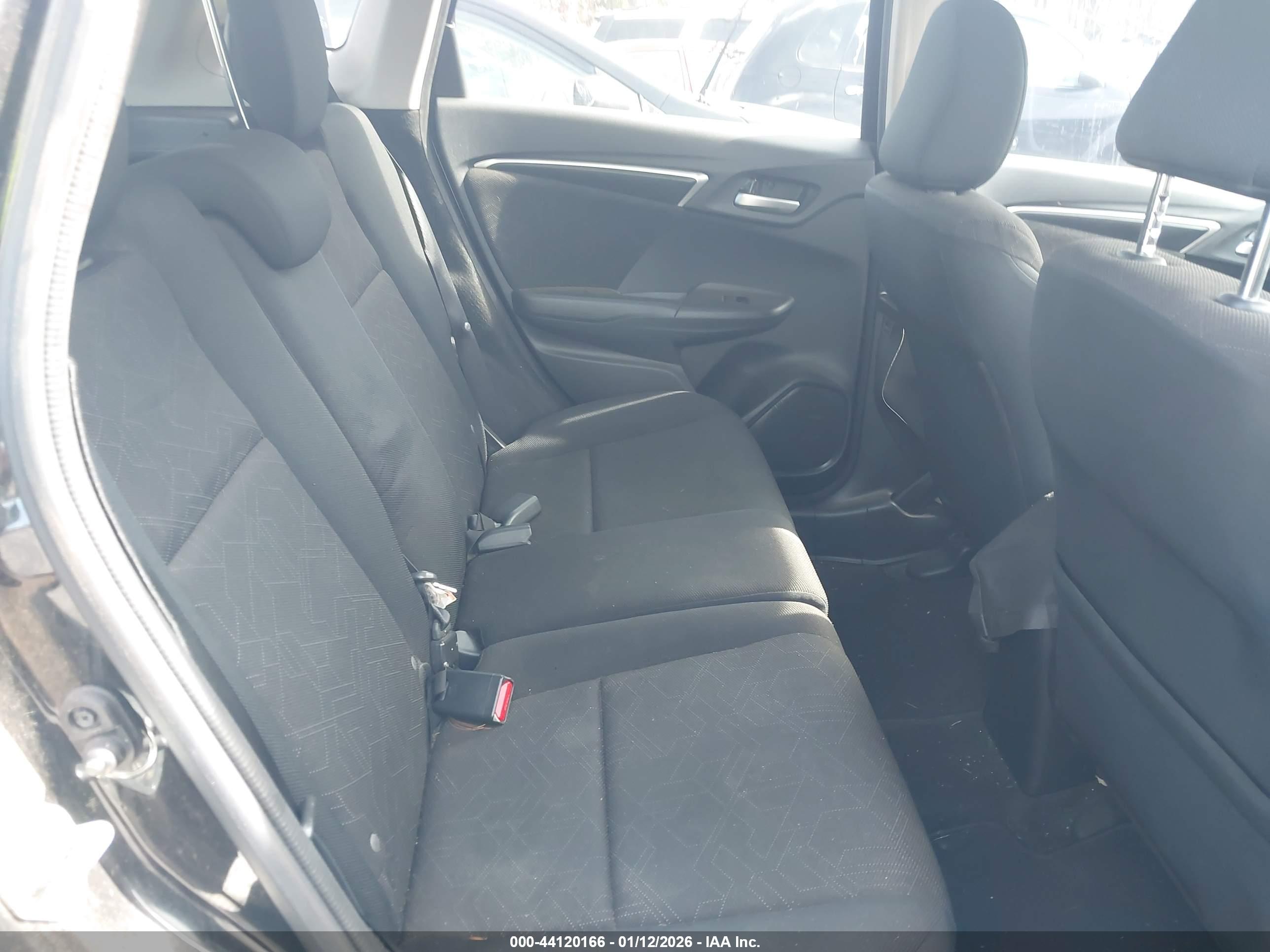 HONDA FIT image 8