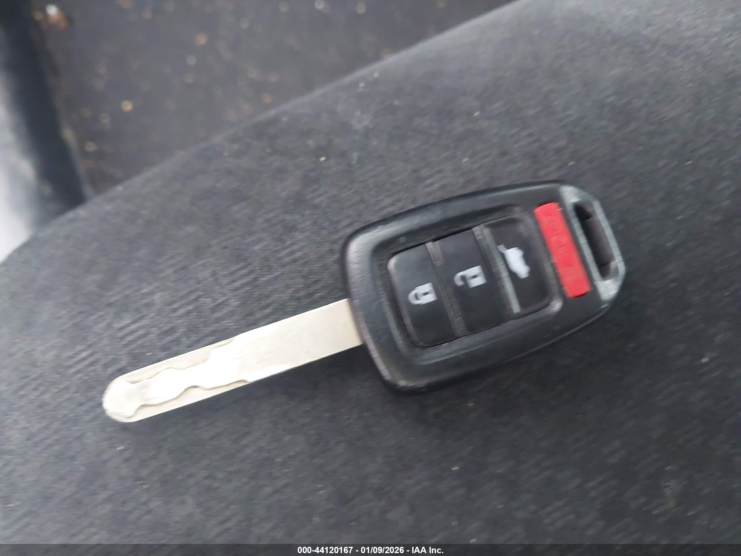 HONDA CR-V image 11