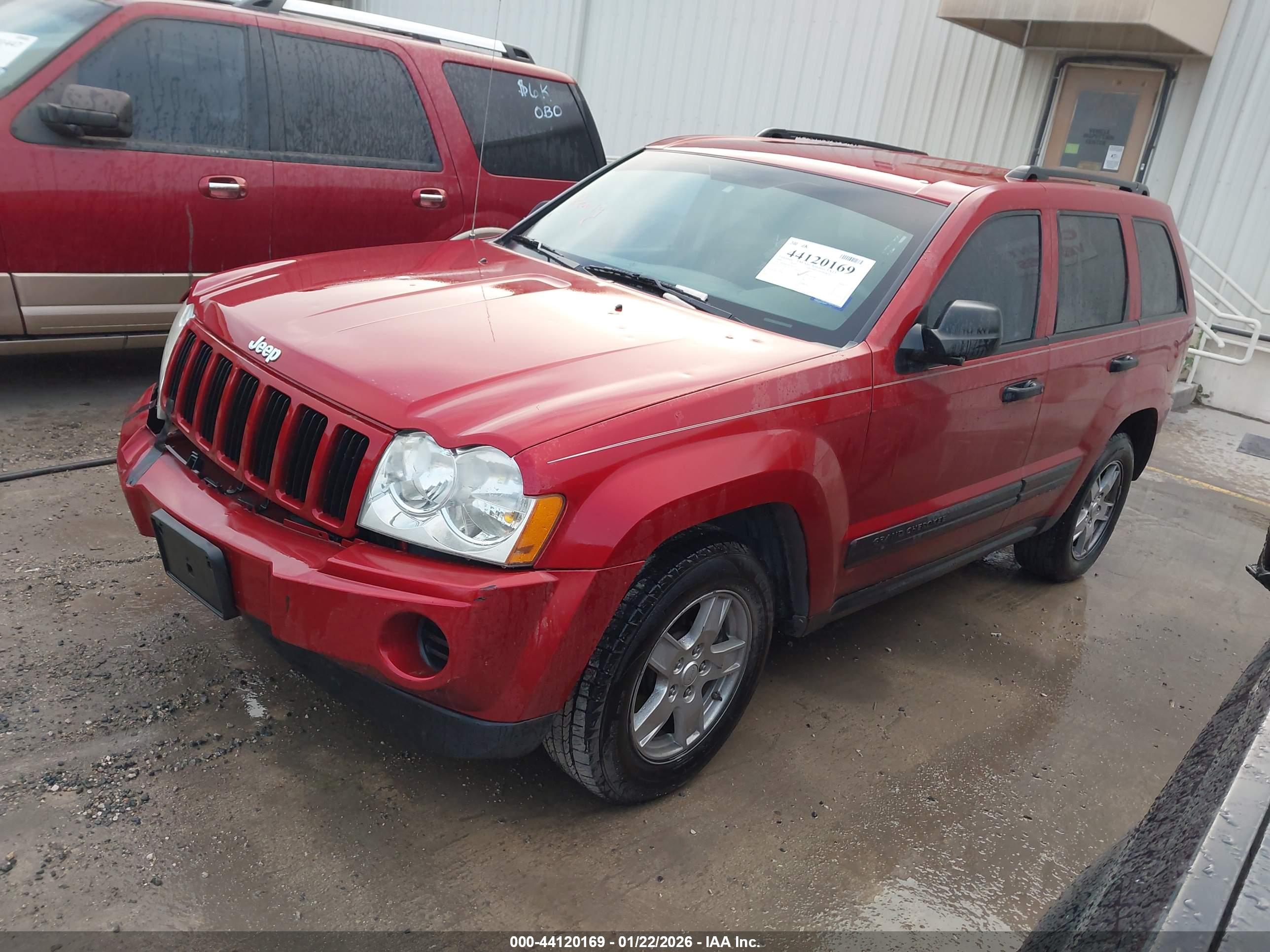 JEEP GRAND image 2