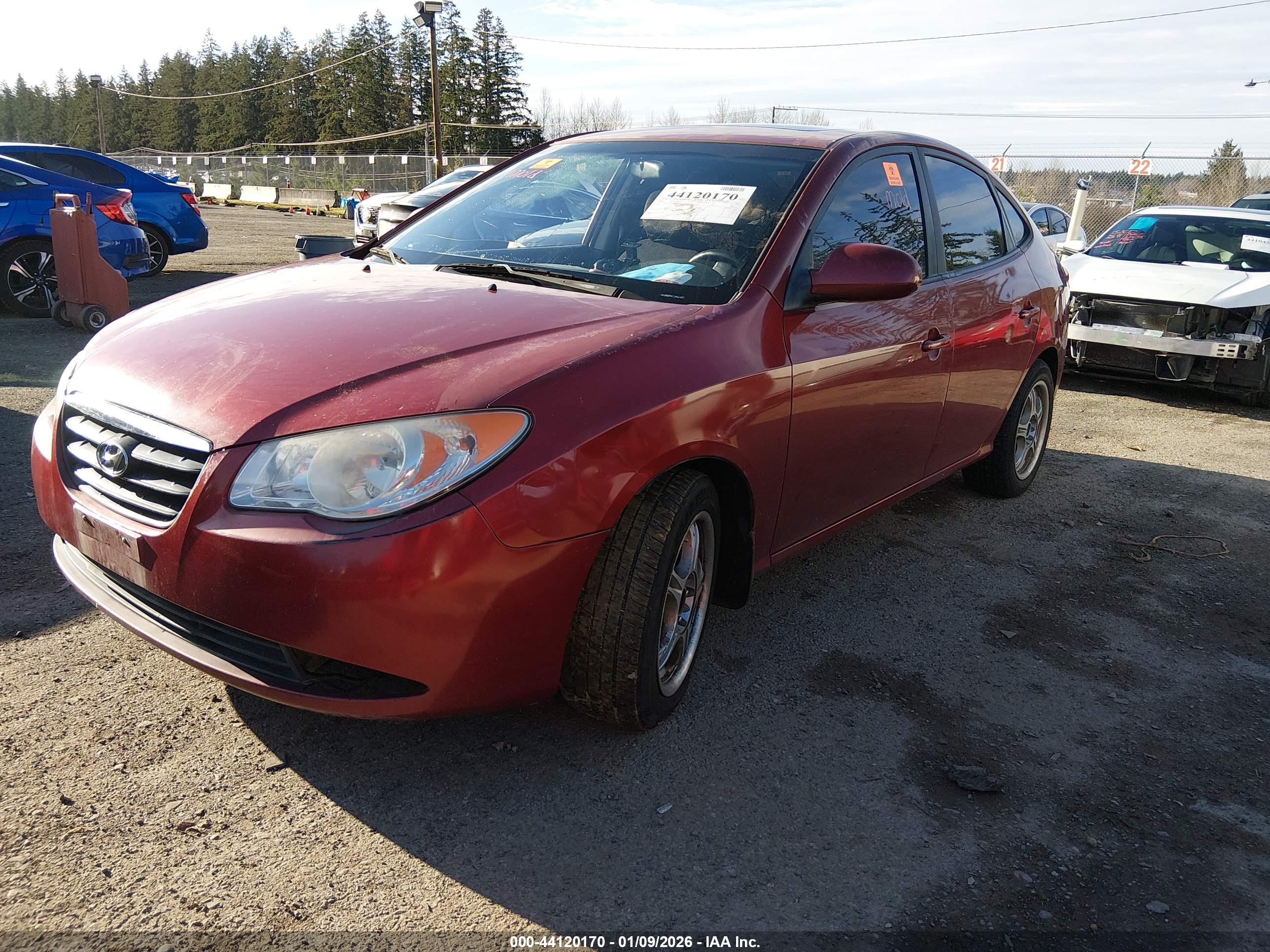 HYUNDAI ELANTRA image 2