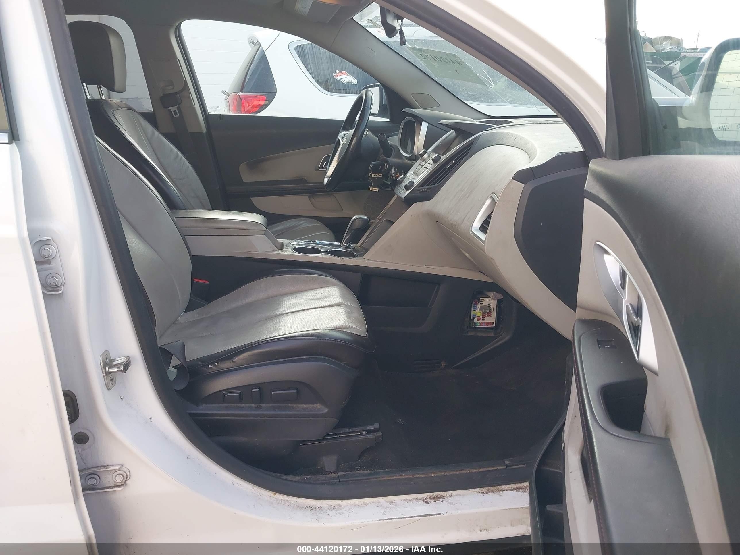 CHEVROLET EQUINOX image 5