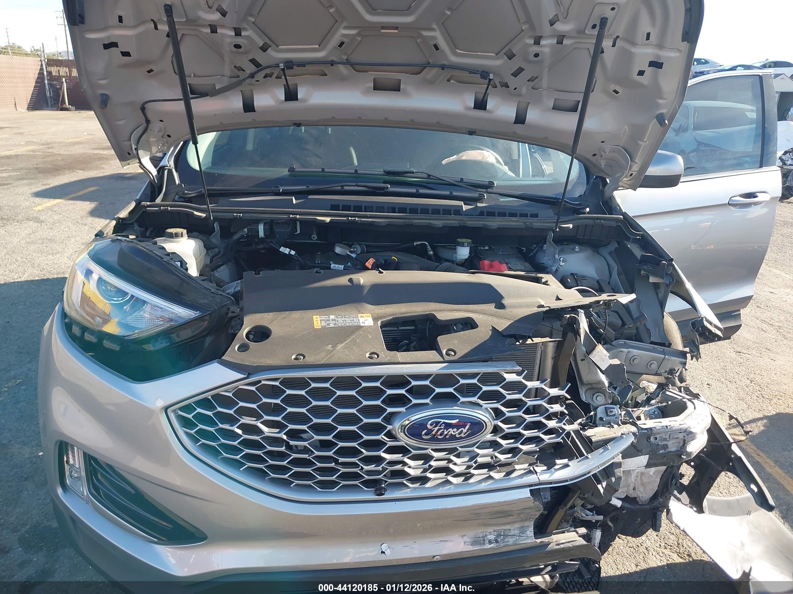 FORD EDGE image 10