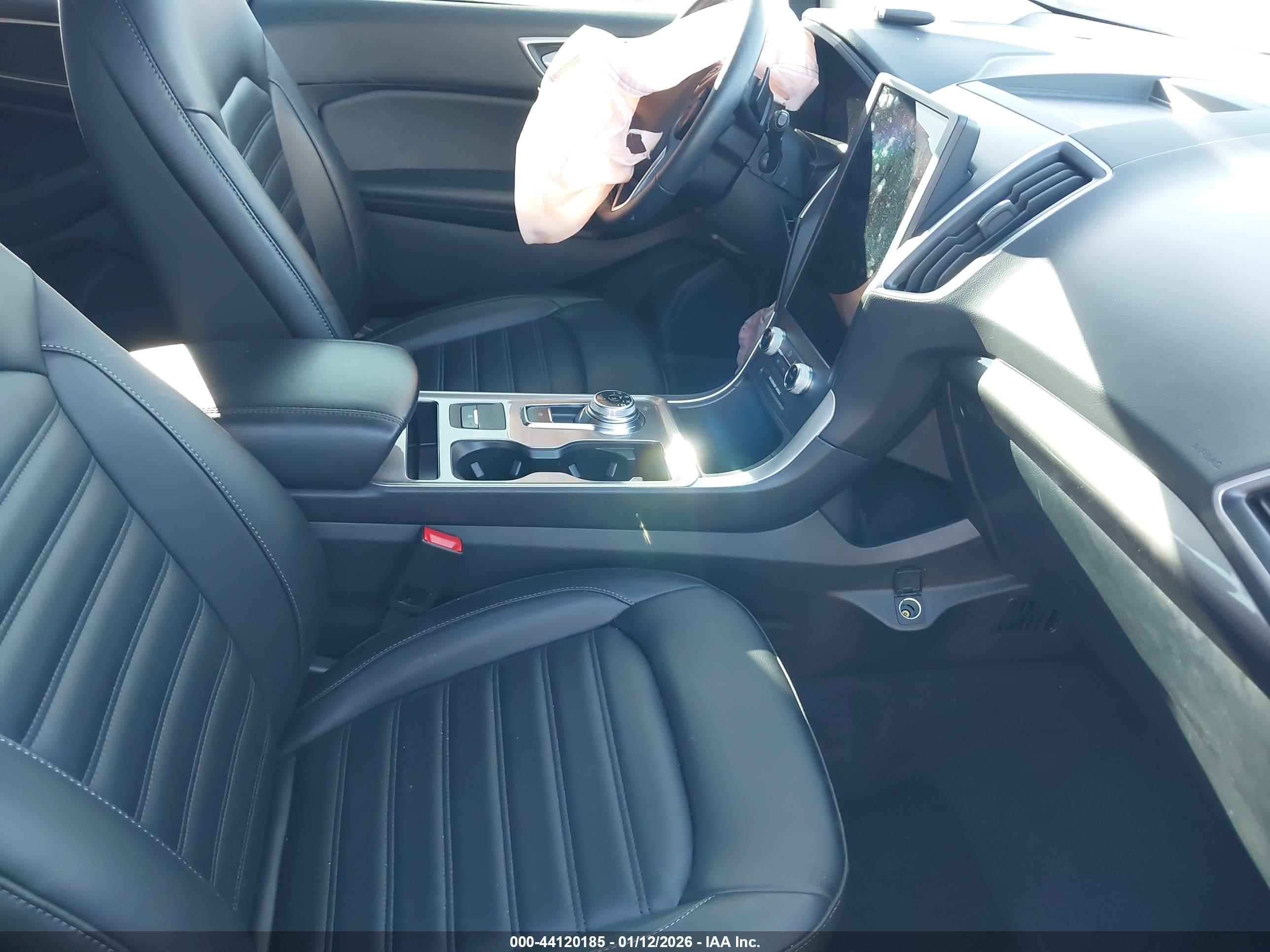 FORD EDGE image 5