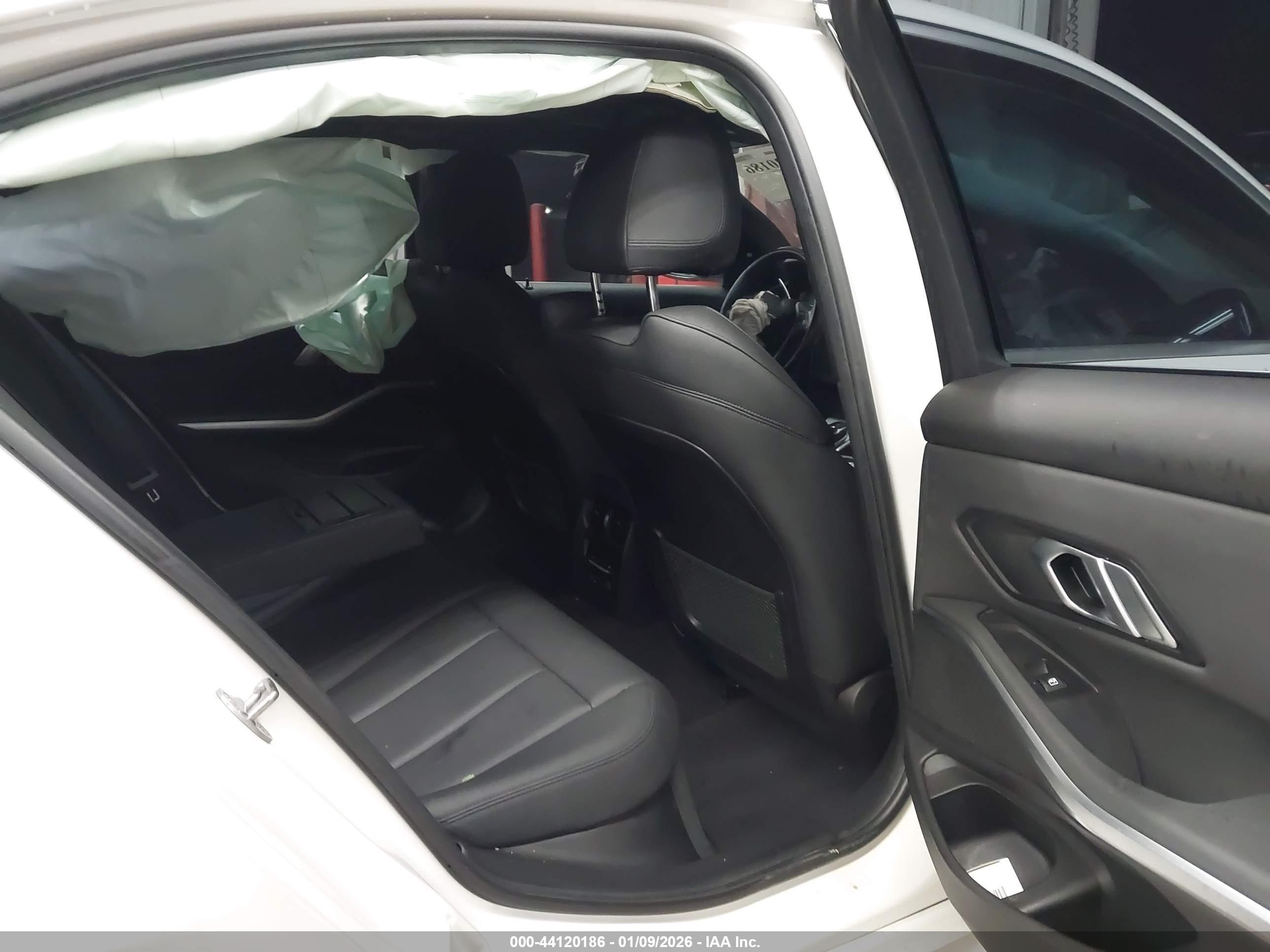 BMW 330I image 8