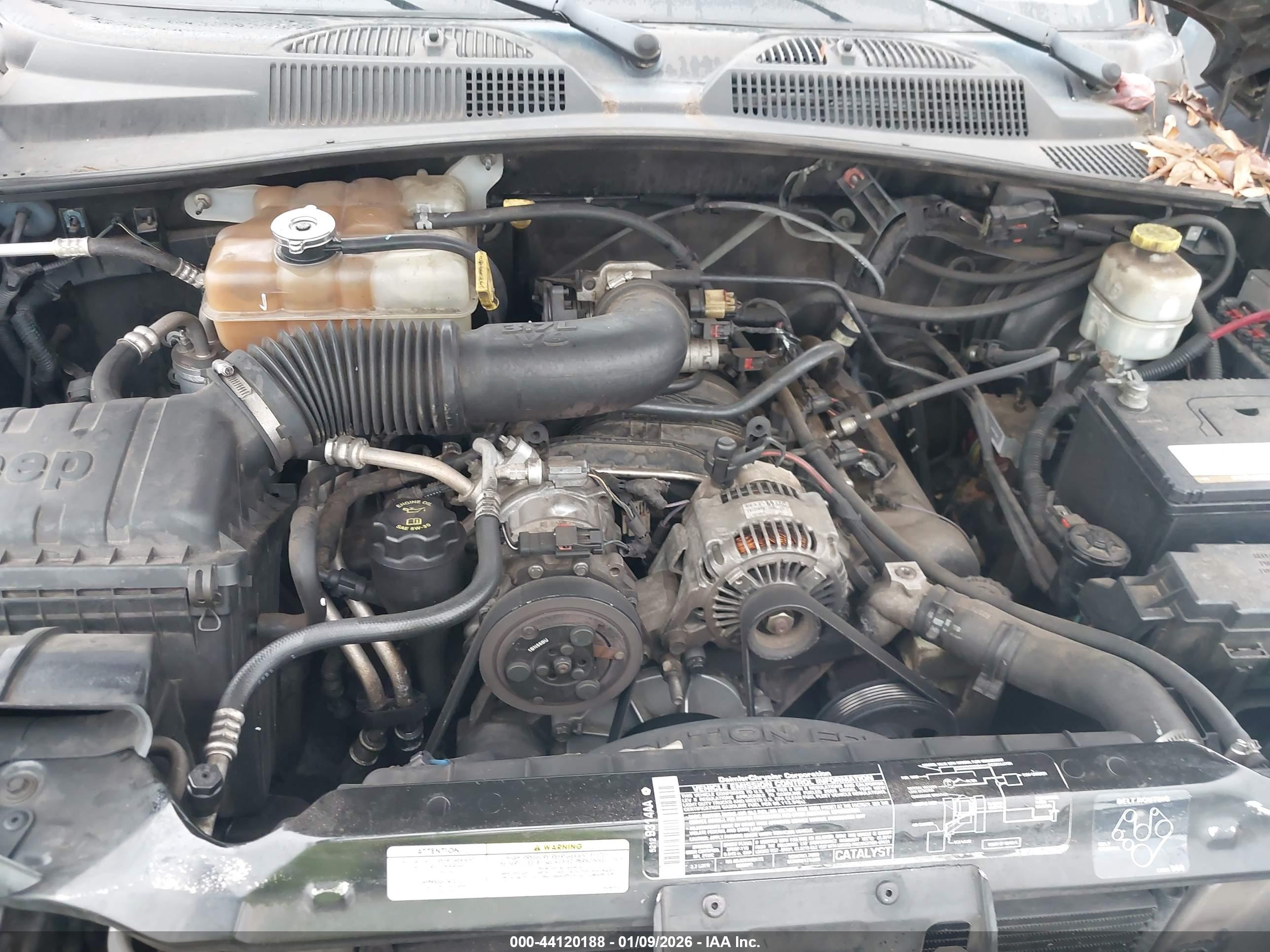 JEEP LIBERTY image 10