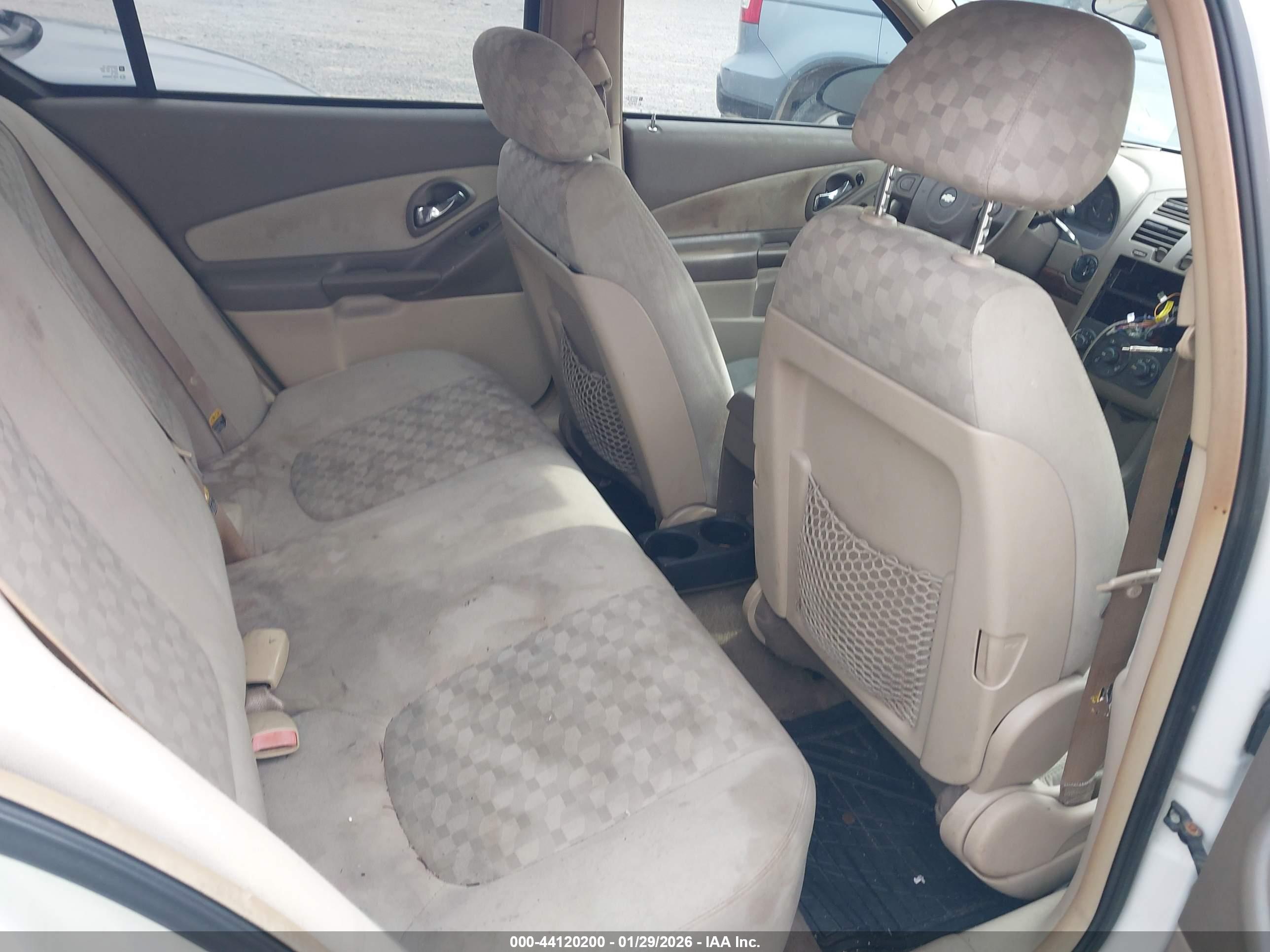 CHEVROLET MALIBU image 8