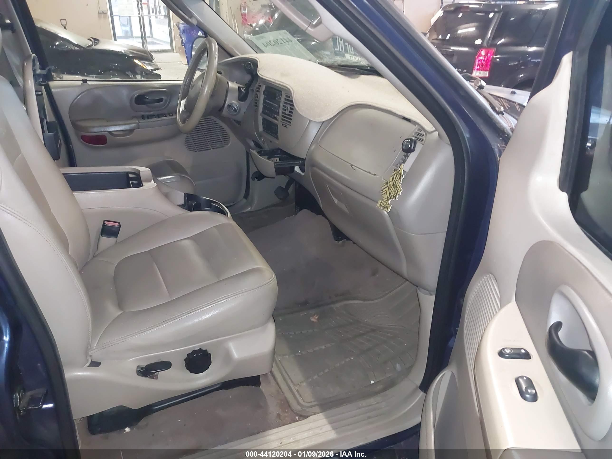 FORD F-150 image 5
