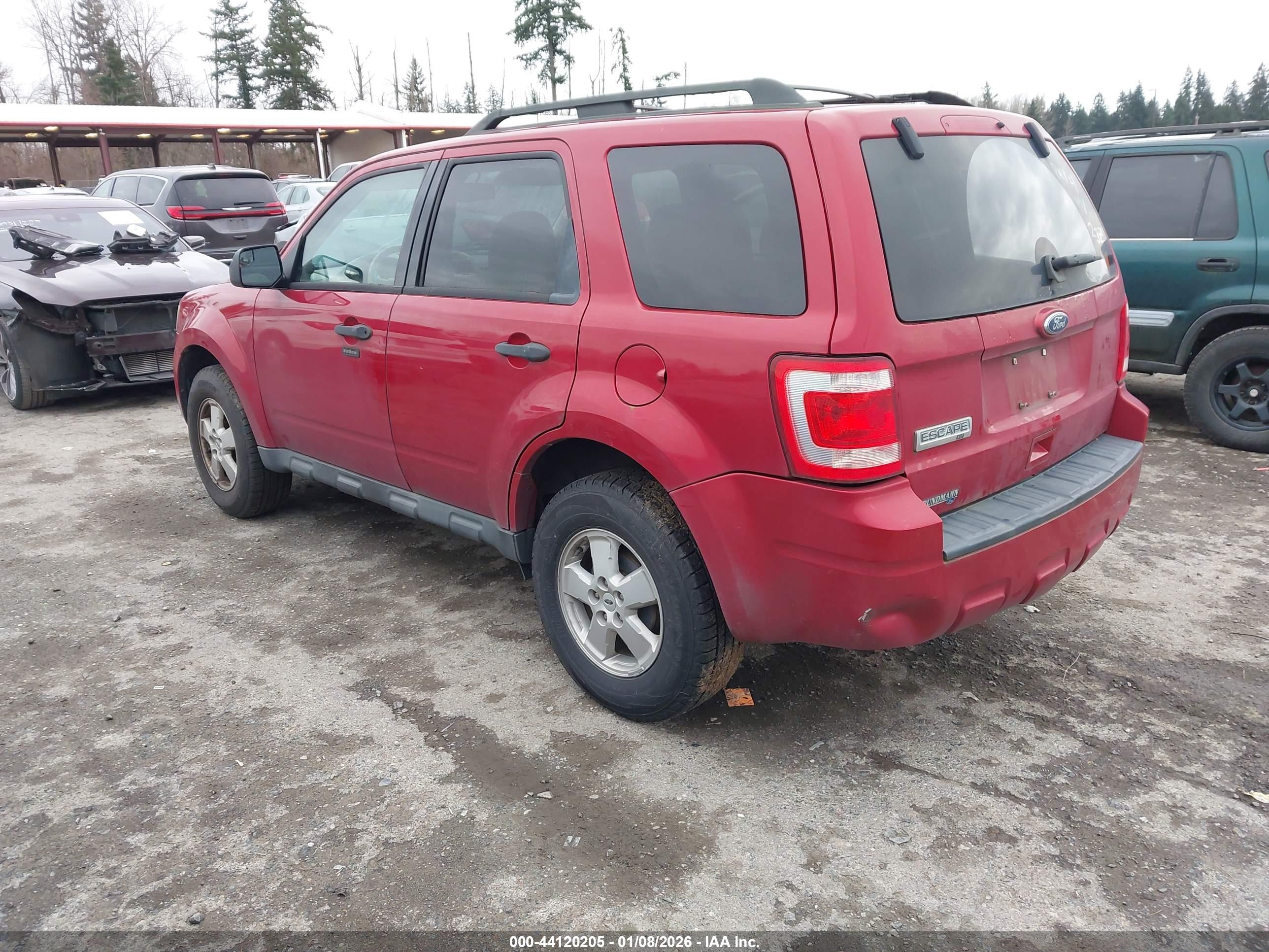 FORD ESCAPE image 3