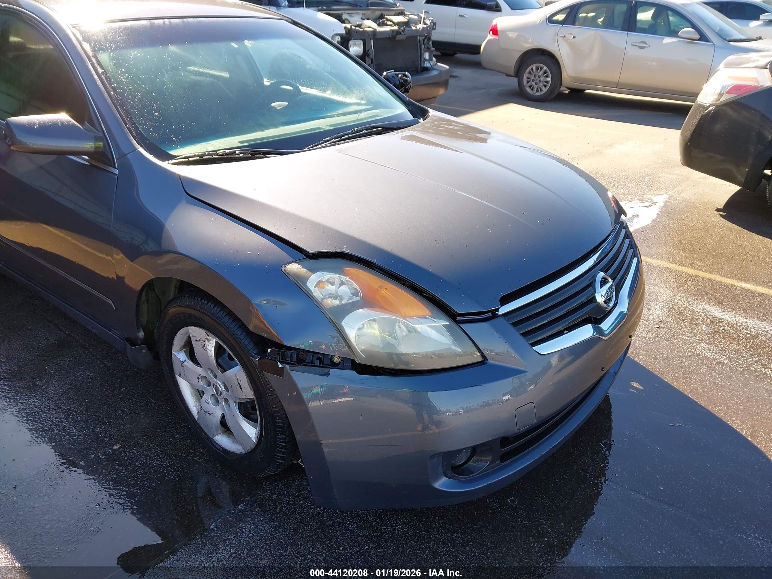 NISSAN ALTIMA image 6