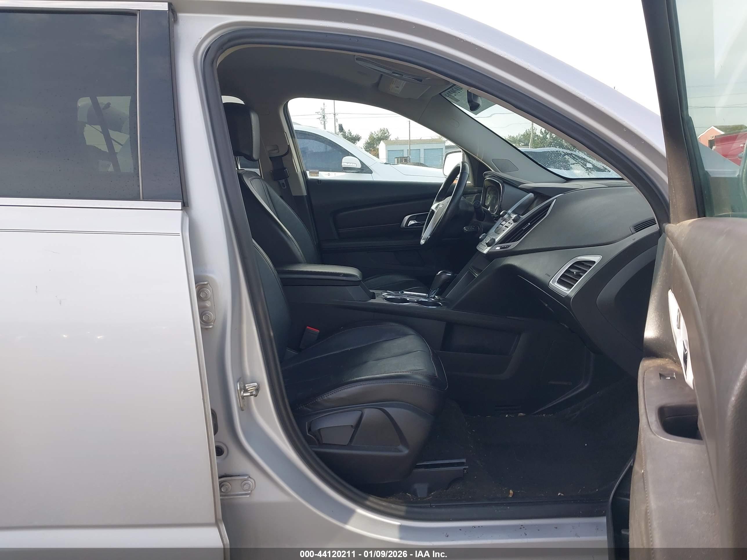 GMC TERRAIN image 5
