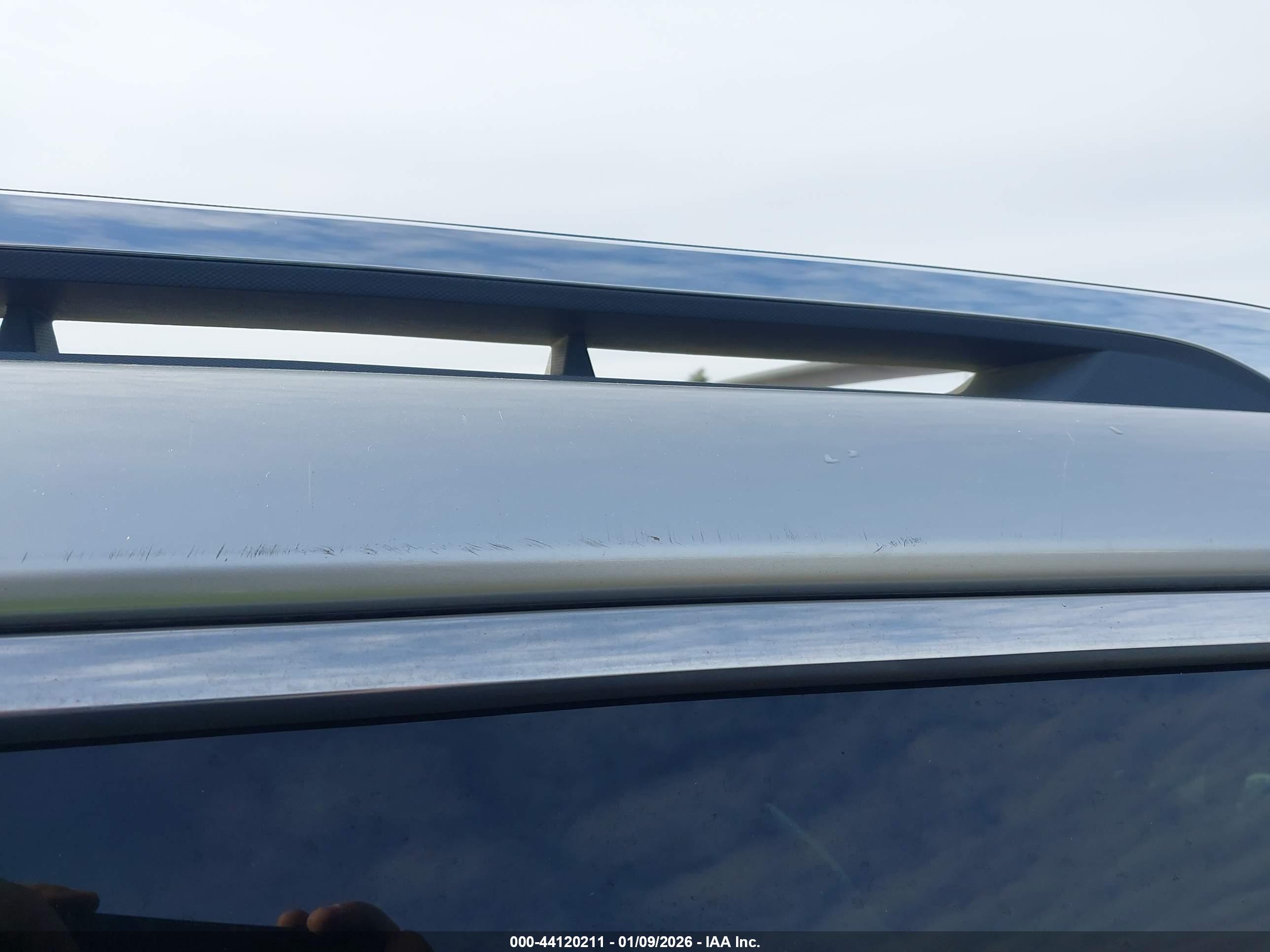 GMC TERRAIN image 6