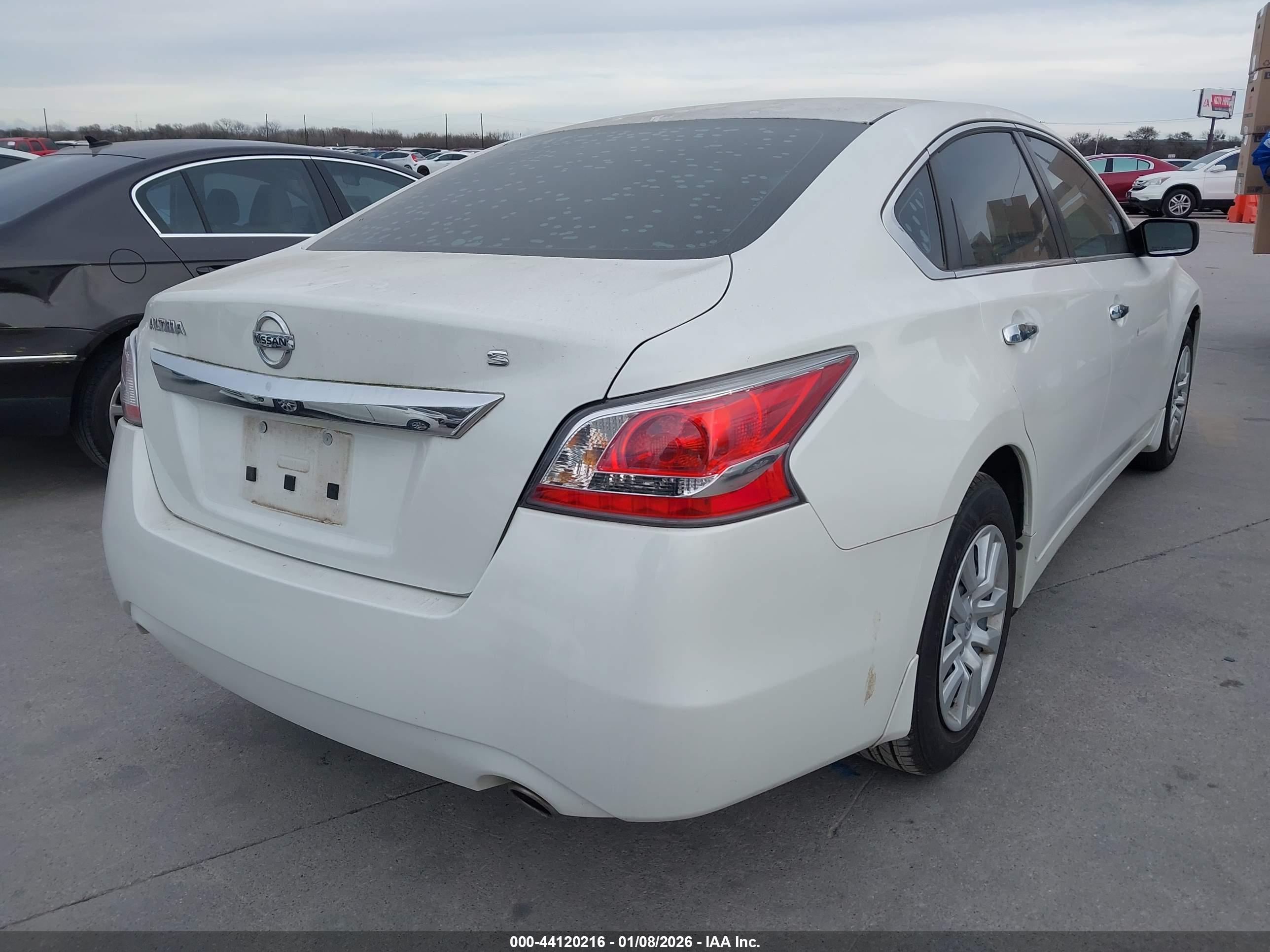 NISSAN ALTIMA image 4