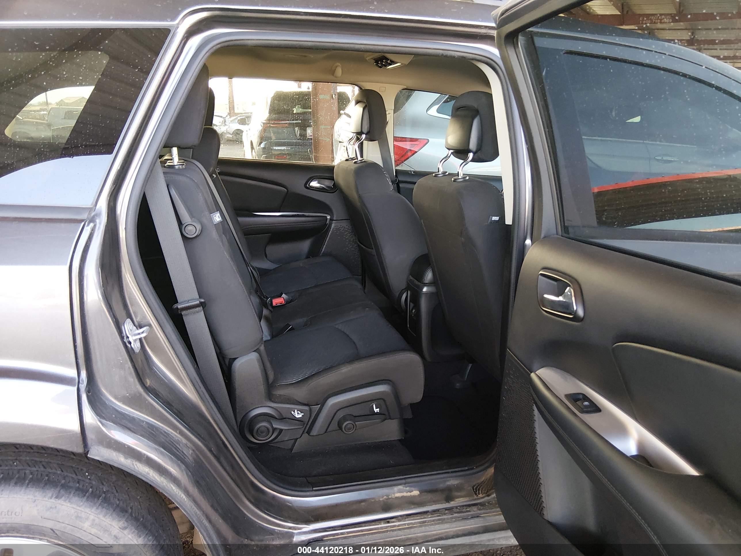 DODGE JOURNEY image 8