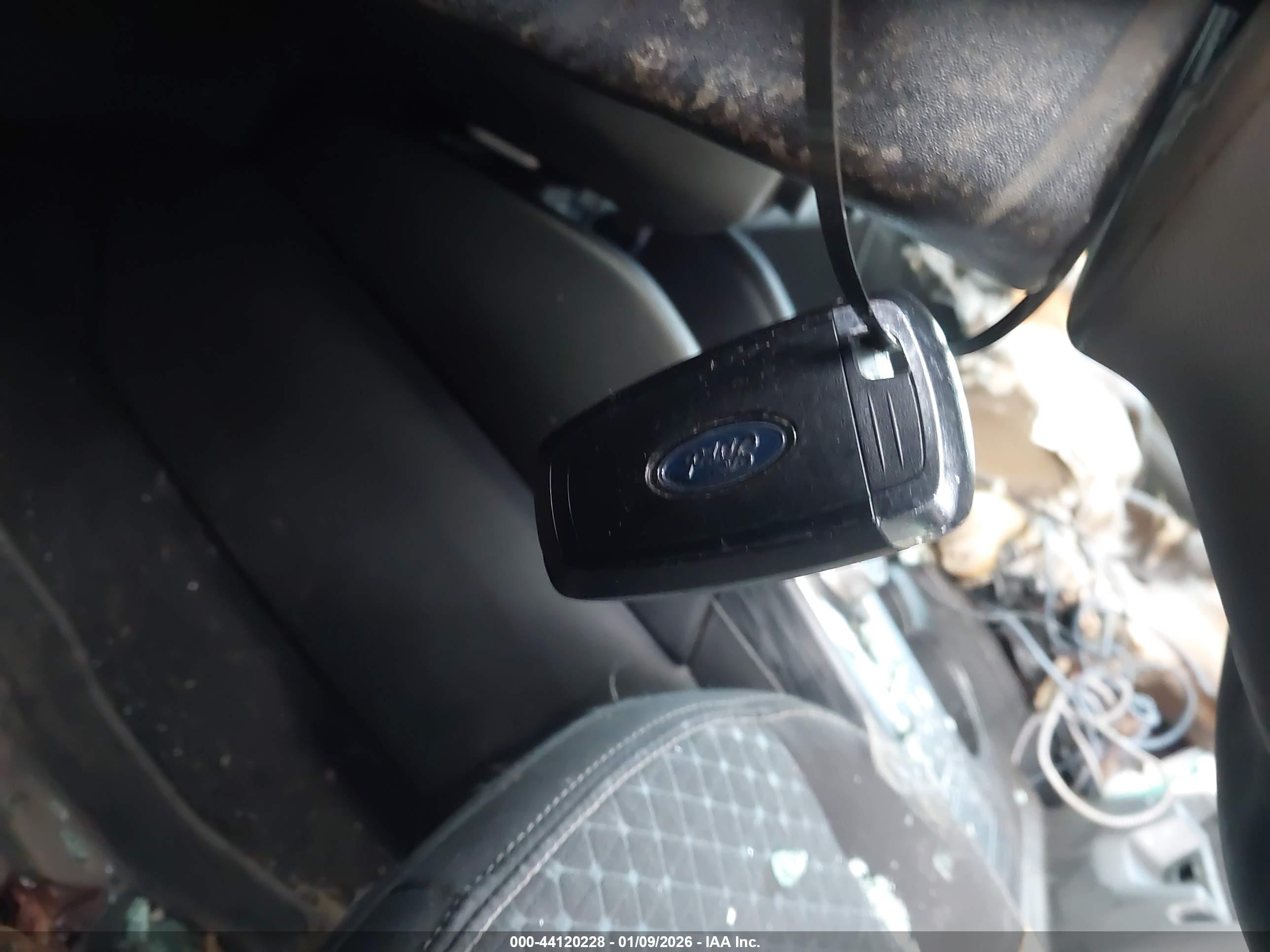 FORD ESCAPE image 11