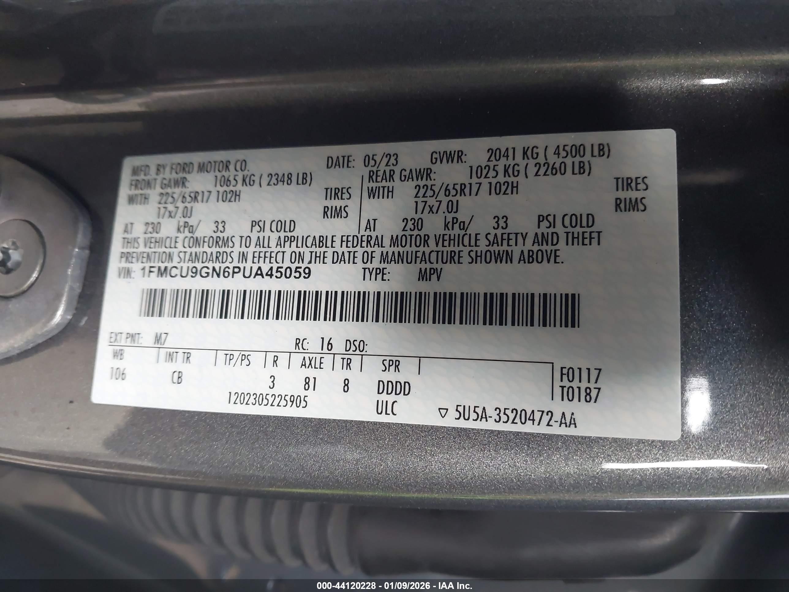 FORD ESCAPE image 9
