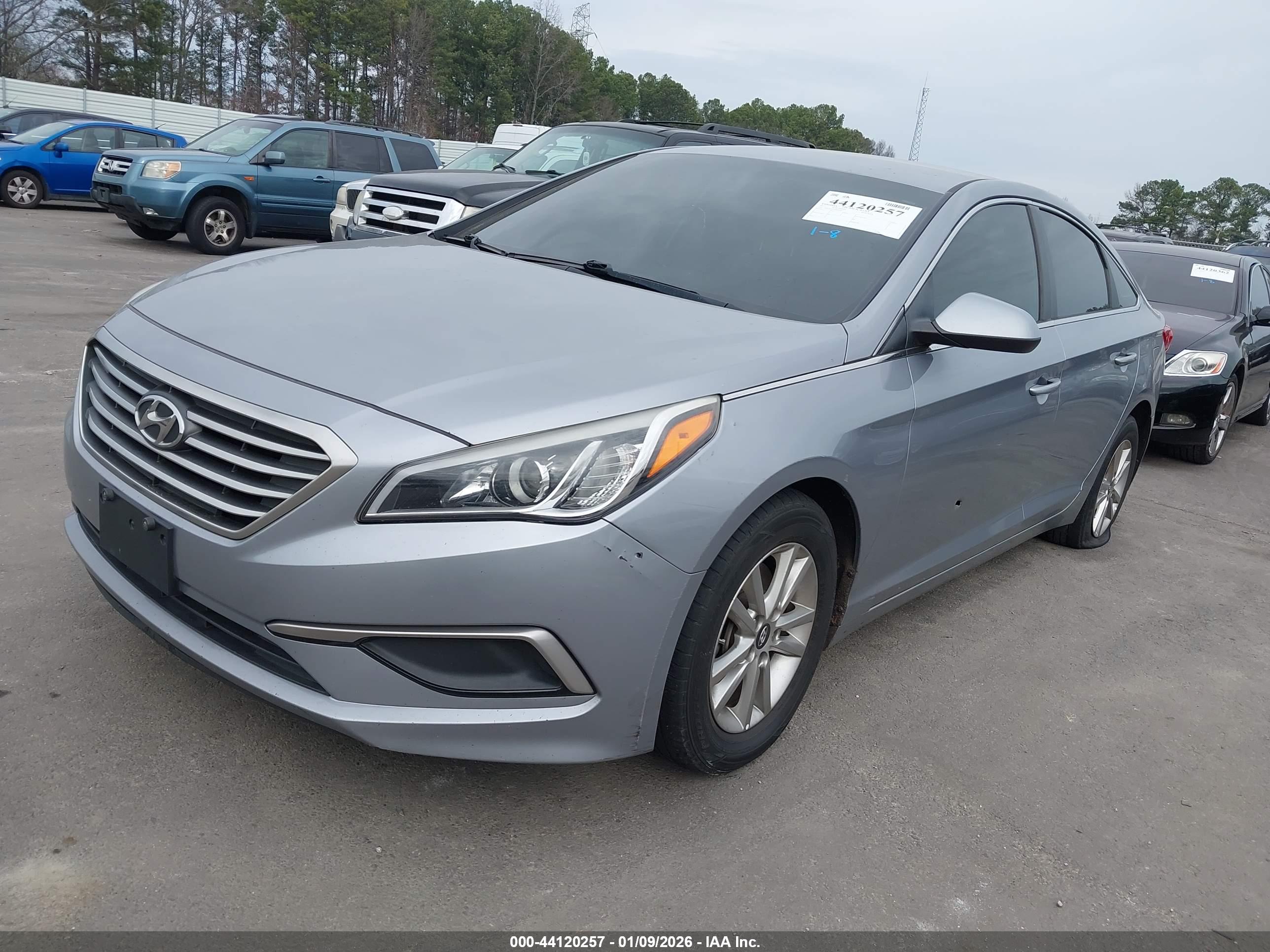 HYUNDAI SONATA image 2