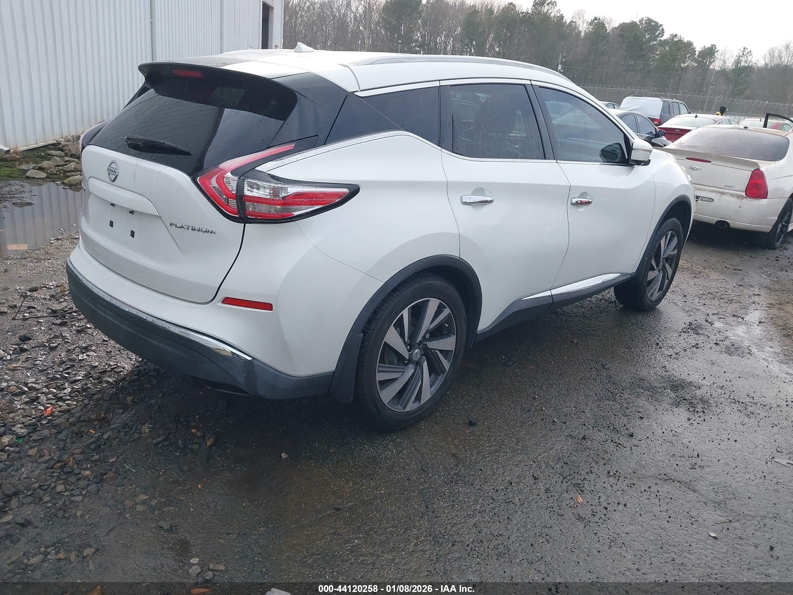 NISSAN MURANO image 4