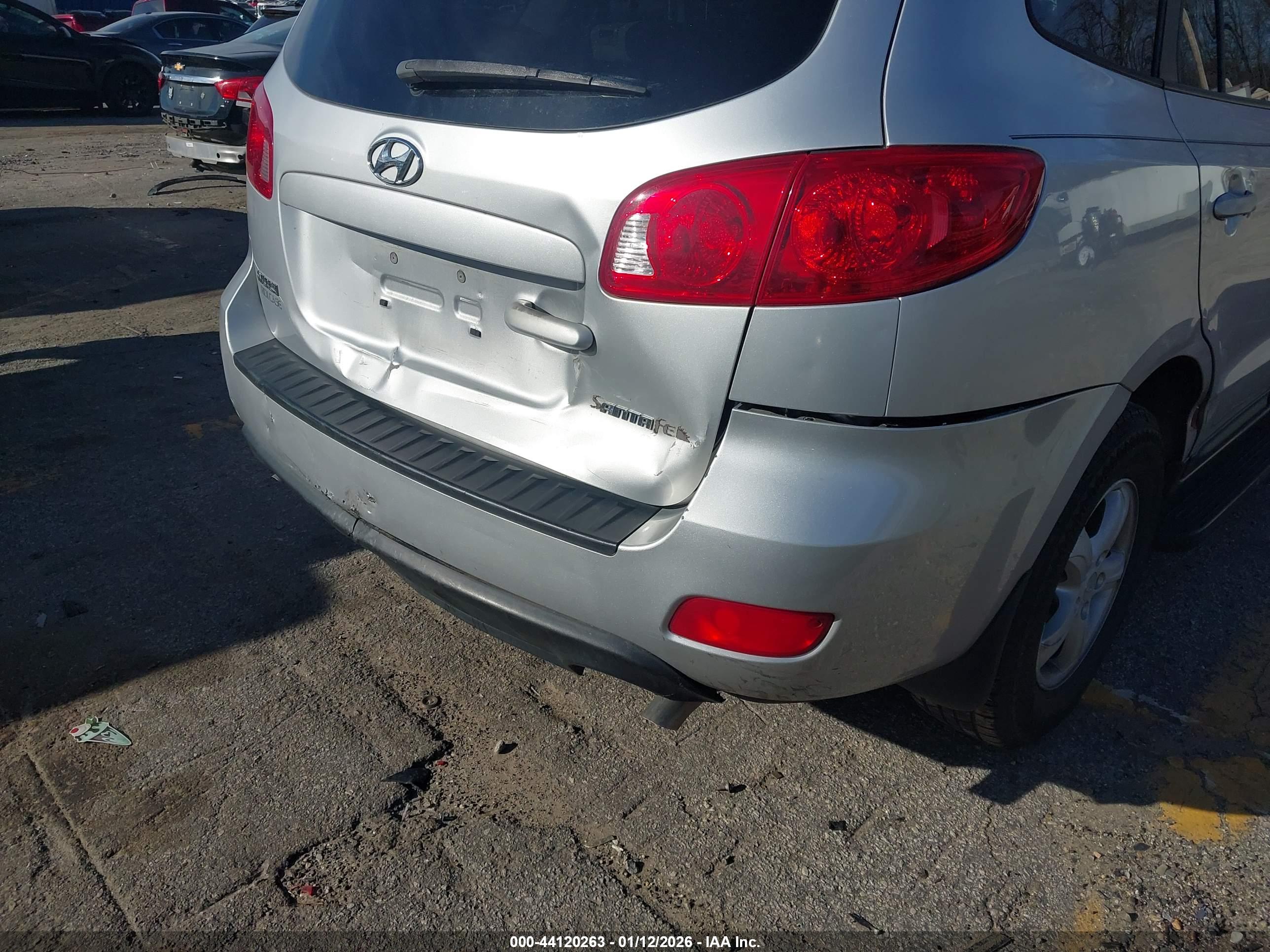 HYUNDAI SANTA image 6