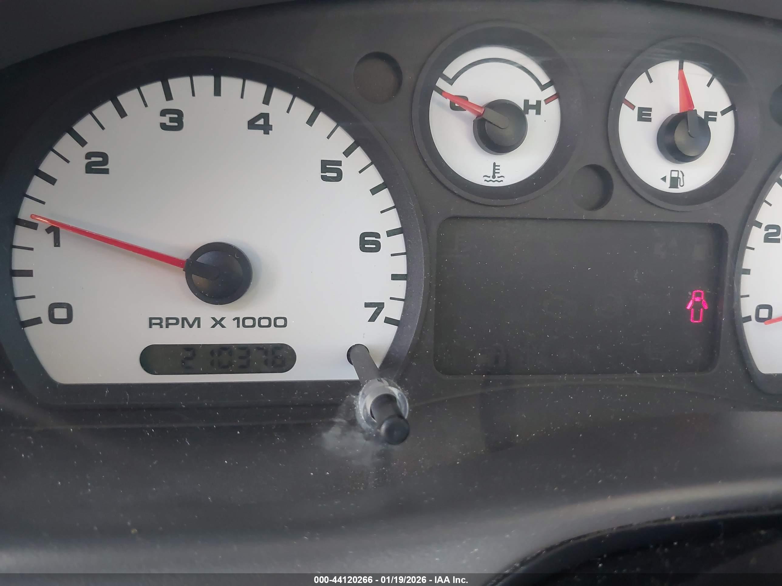 FORD RANGER image 7