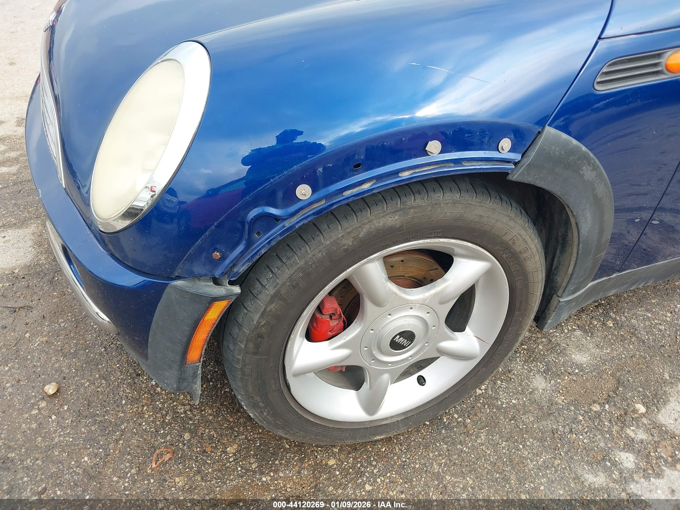 MINI COOPER image 6