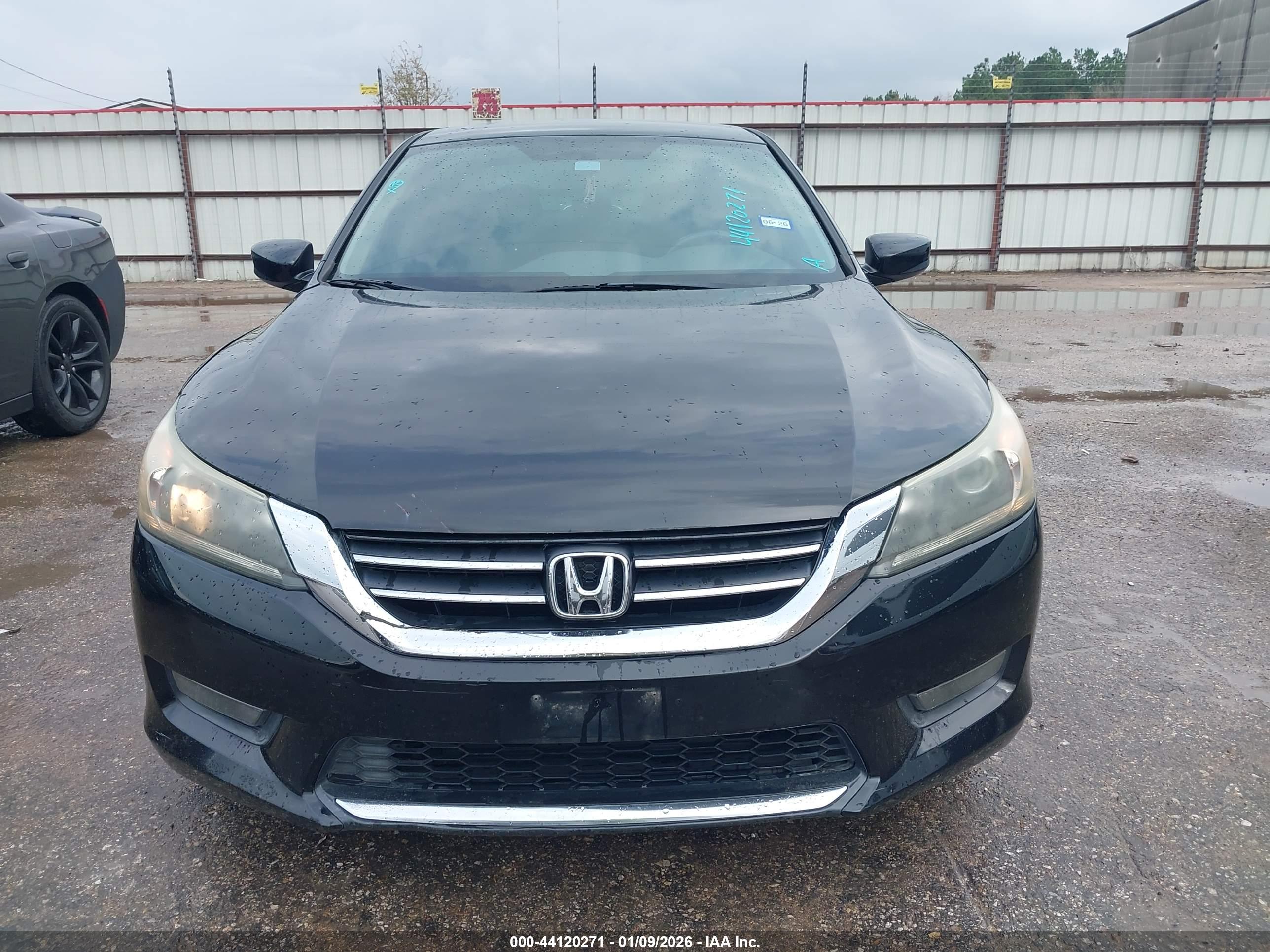 HONDA ACCORD image 6