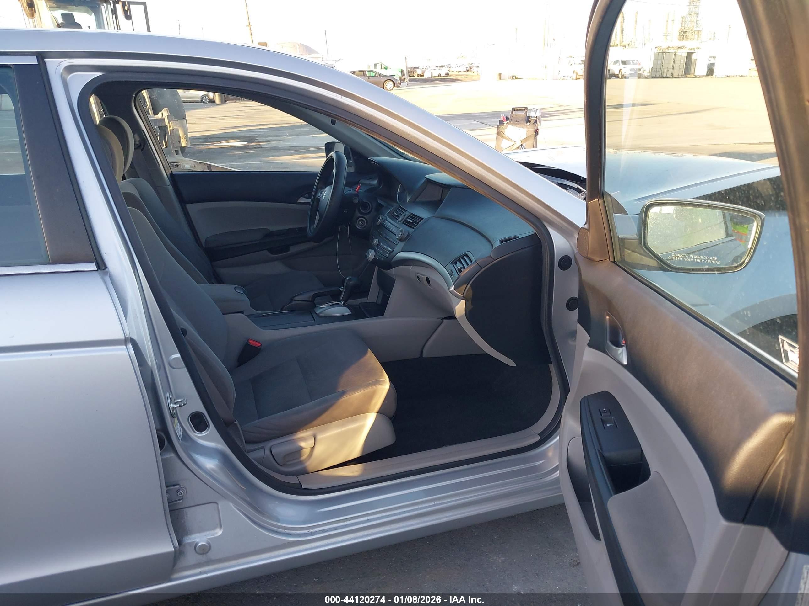 HONDA ACCORD image 5