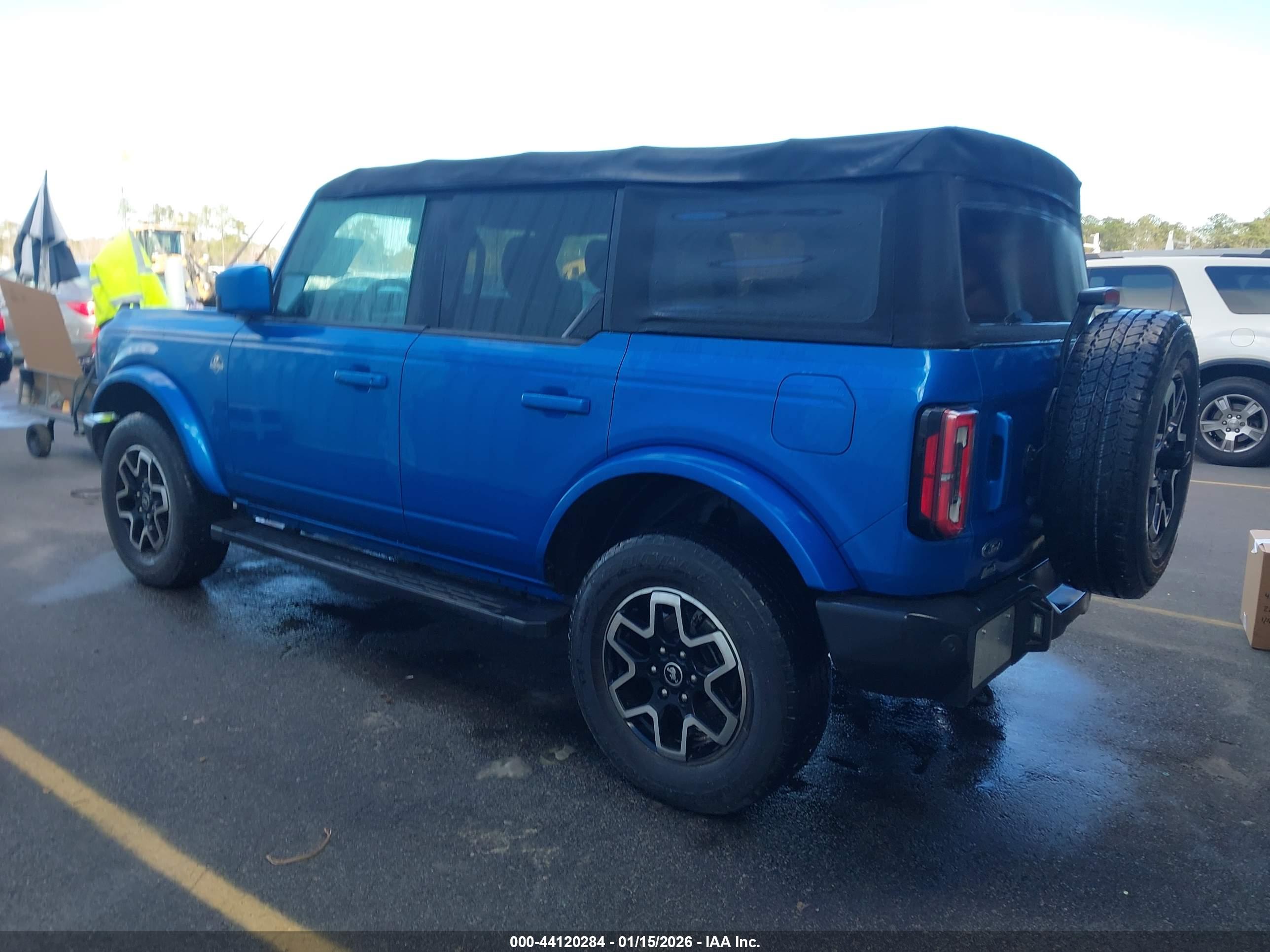 FORD BRONCO image 3