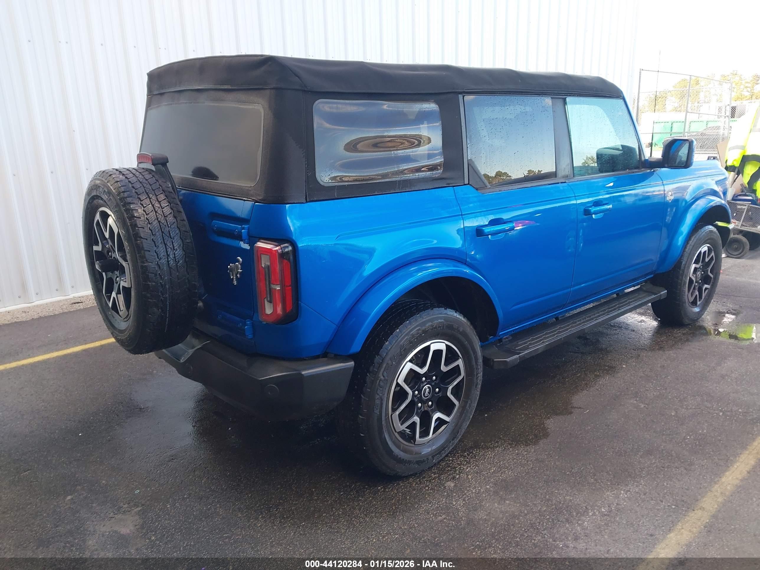 FORD BRONCO image 4