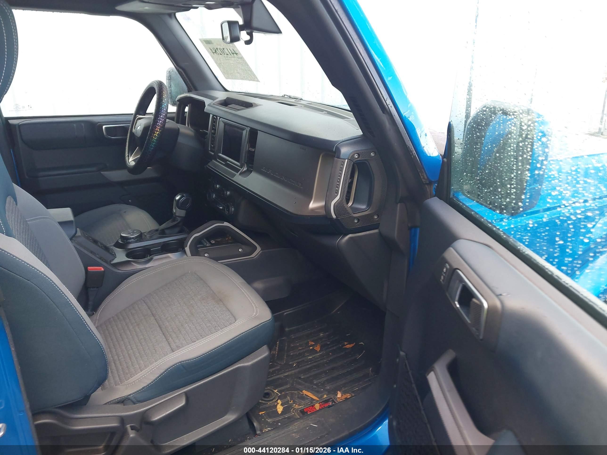 FORD BRONCO image 5