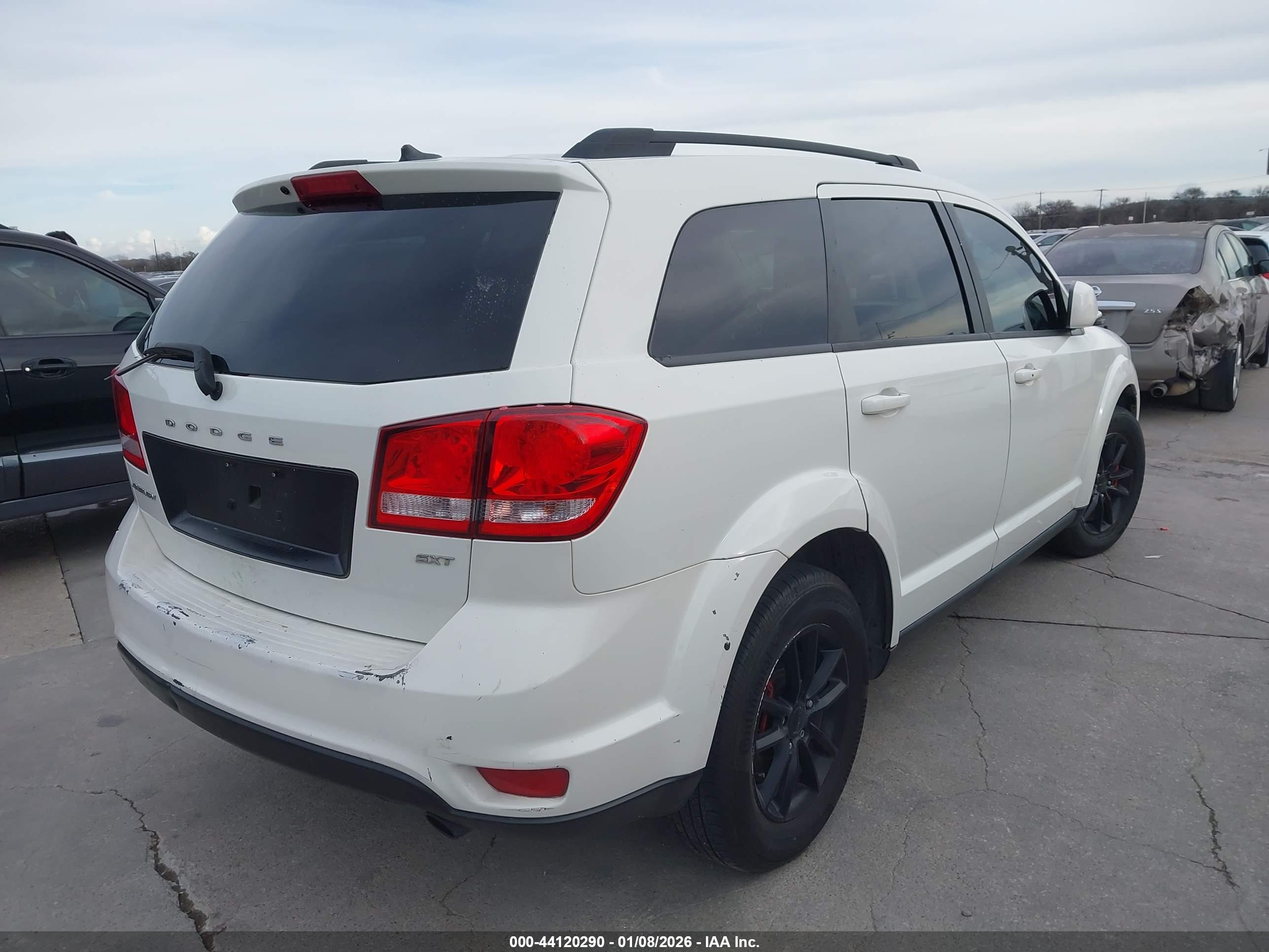 DODGE JOURNEY image 4