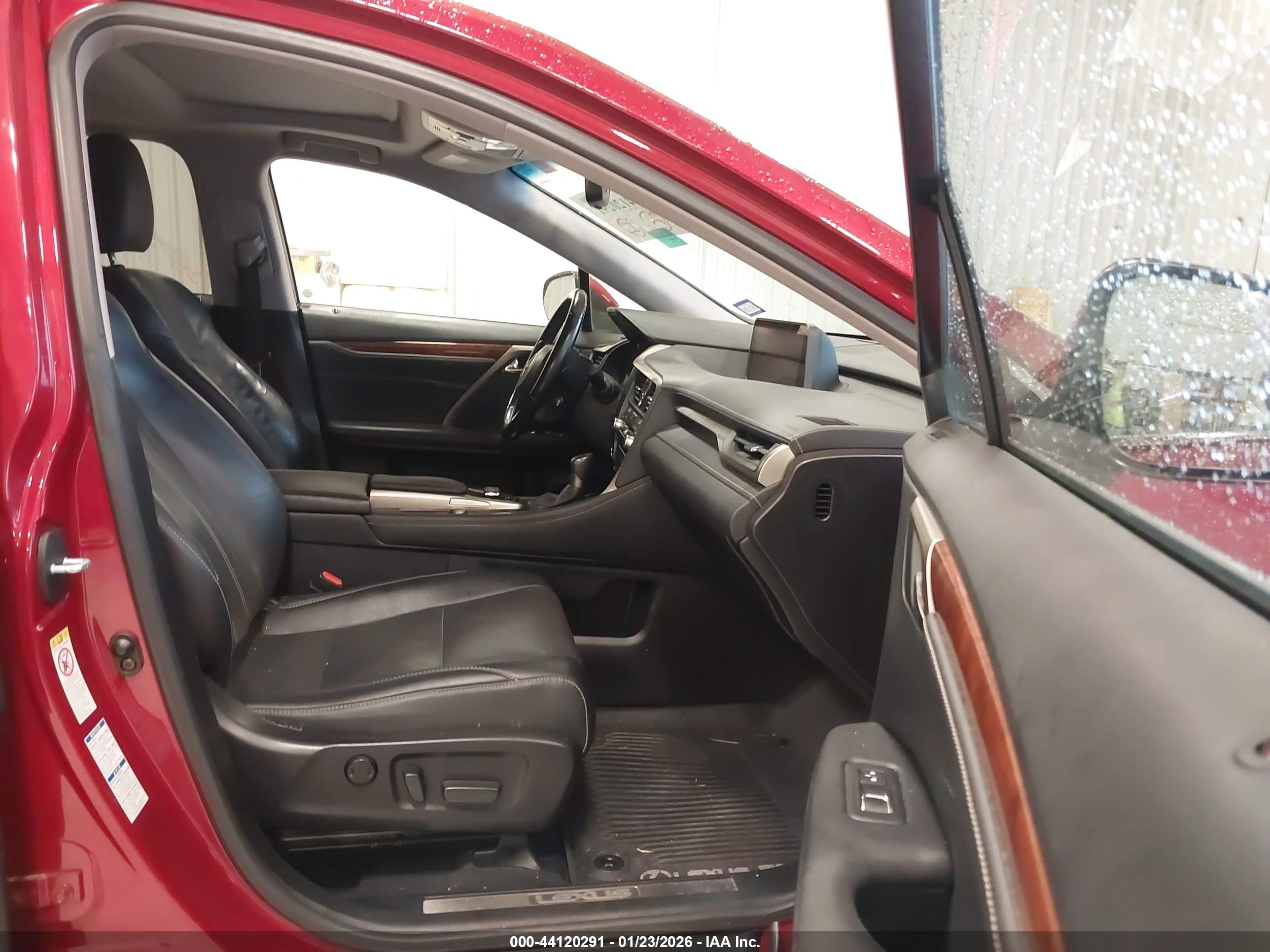 LEXUS RX image 5