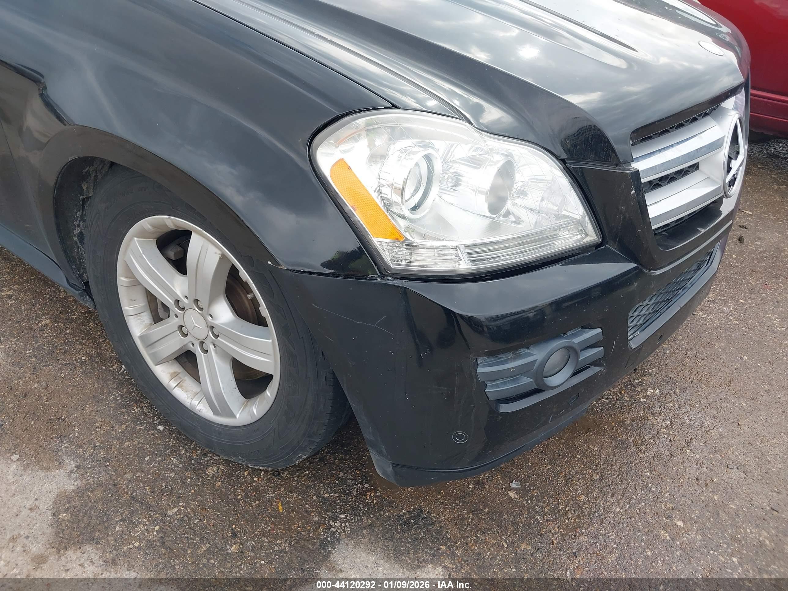 MERCEDES-BENZ GL image 6