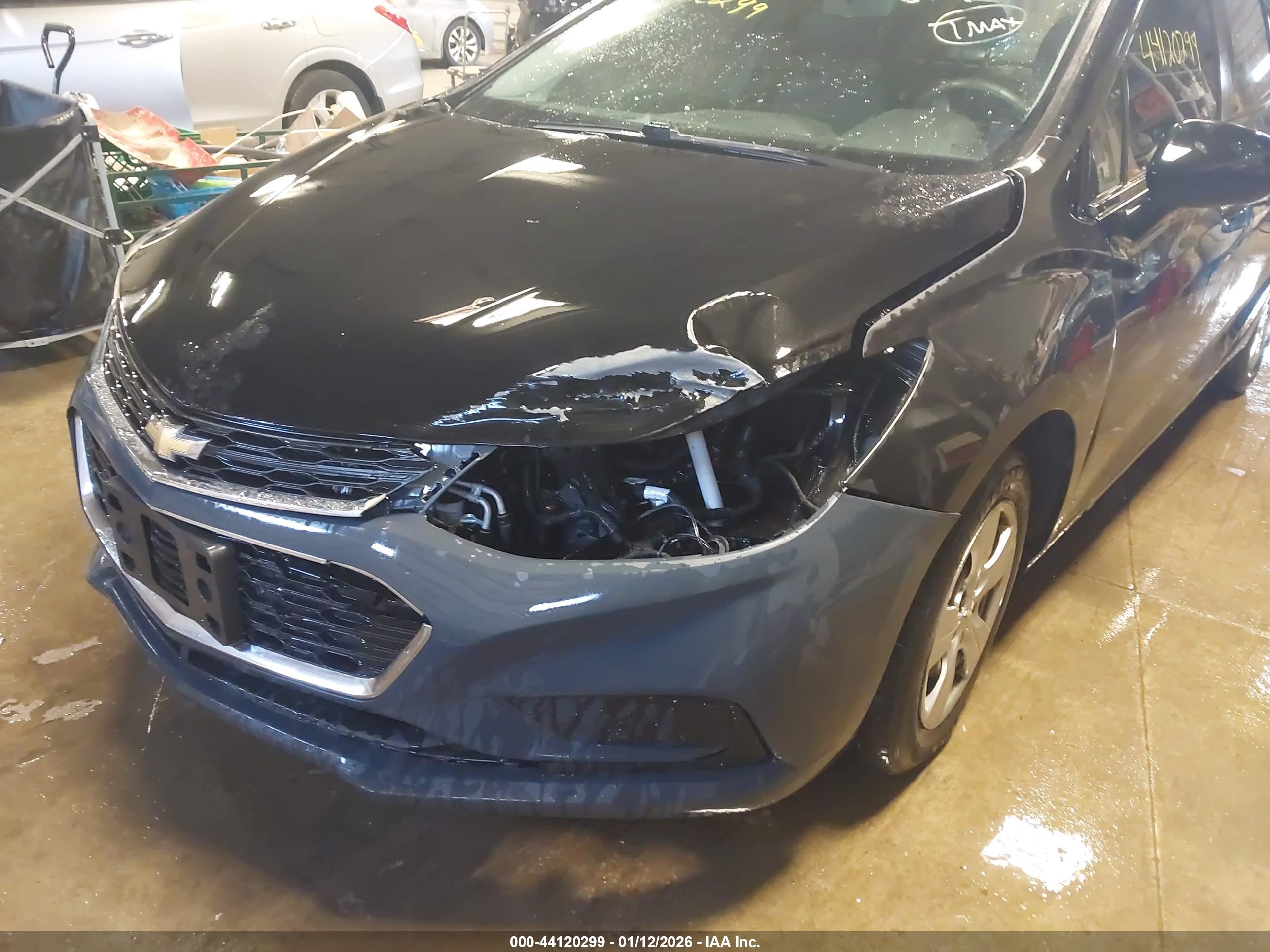 CHEVROLET CRUZE image 6