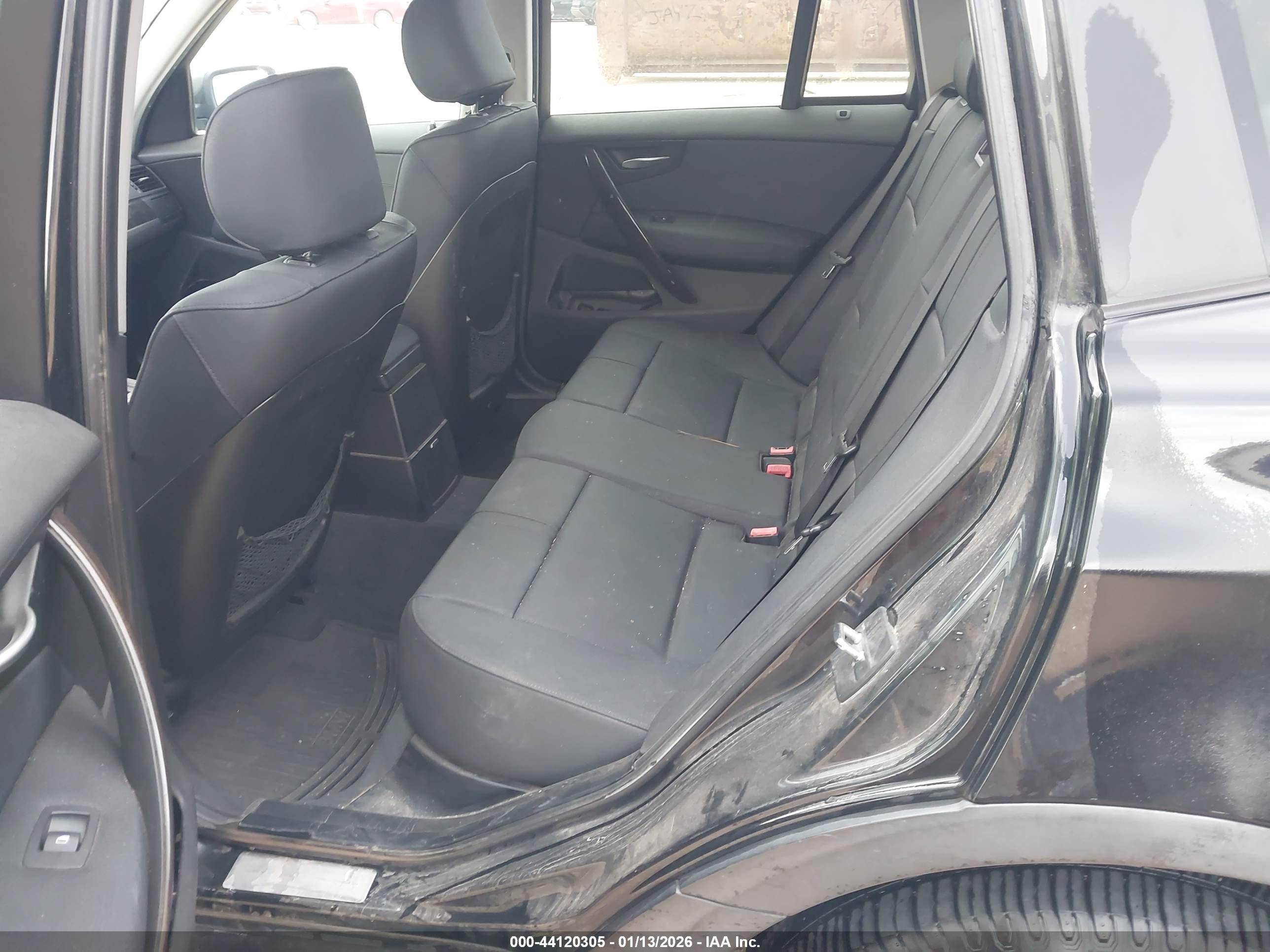 BMW X3 image 8